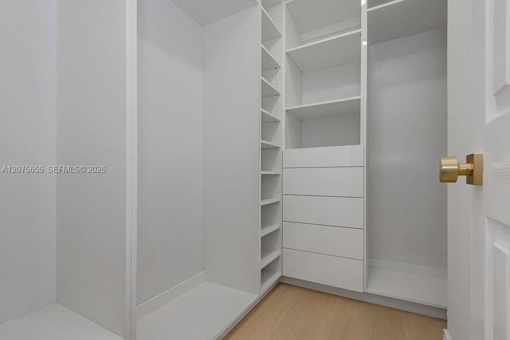 6931 Loch Ness Drive — photo 9