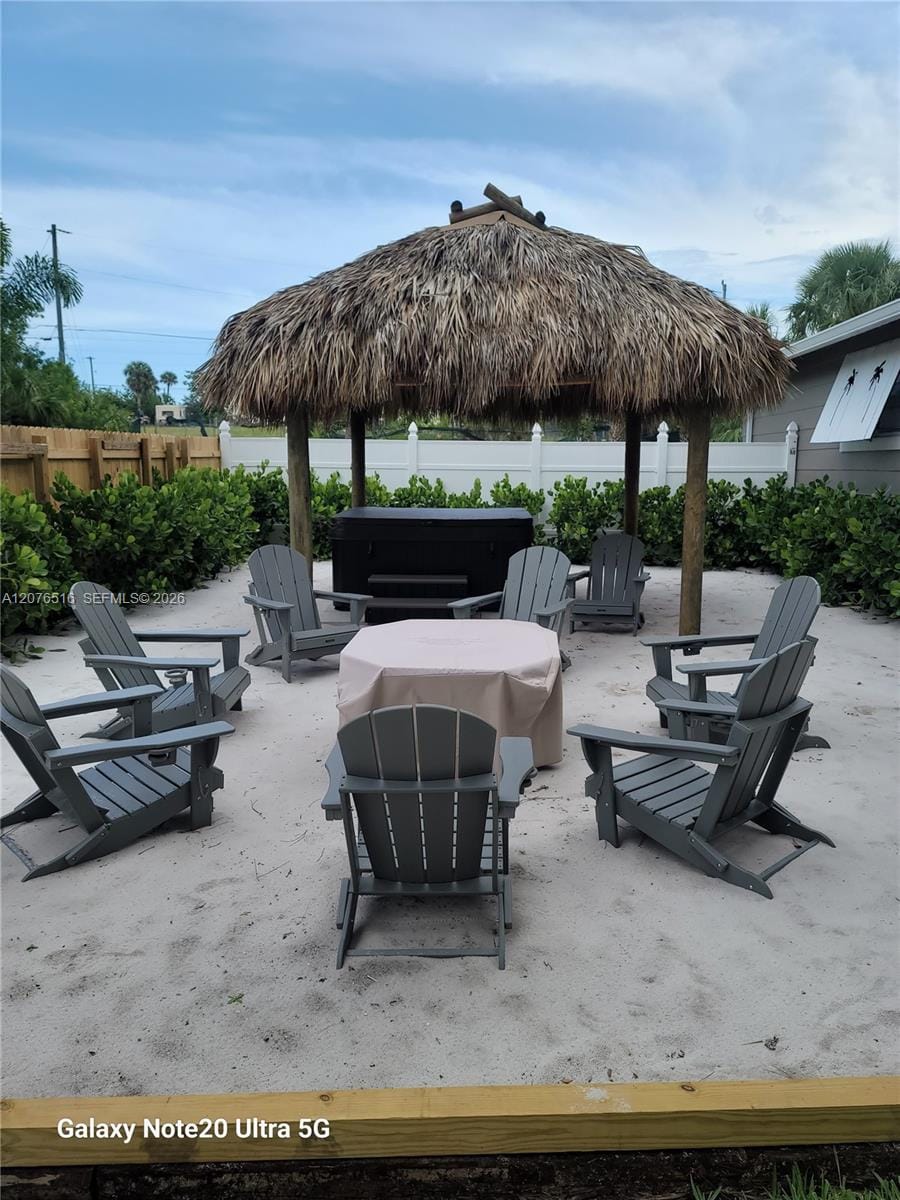 2011 Edwin Avenue 1, Fort Pierce, FL 34946 photo 3