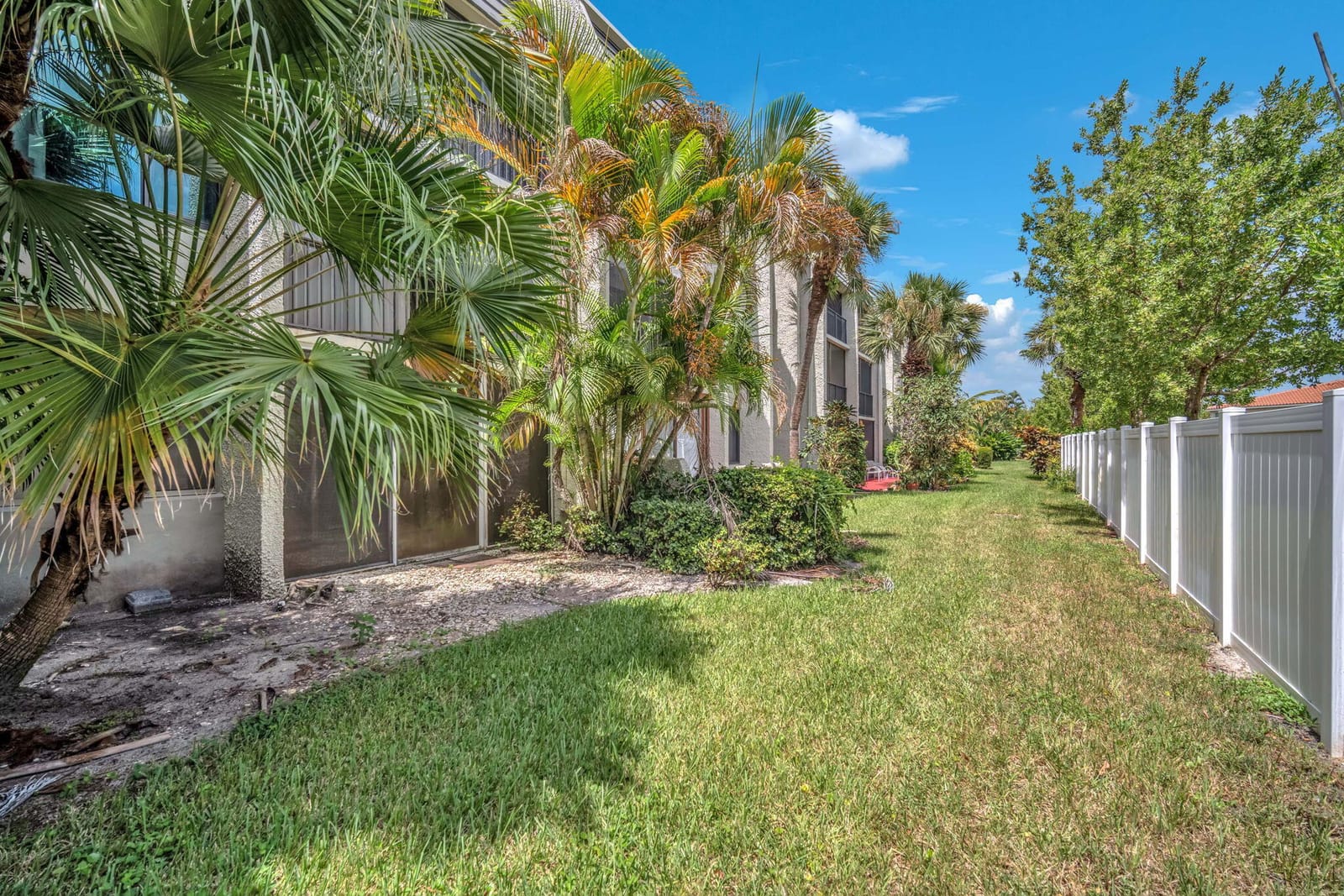 4090 Tivoli Court 107, Lake Worth, FL 33467 photo 29