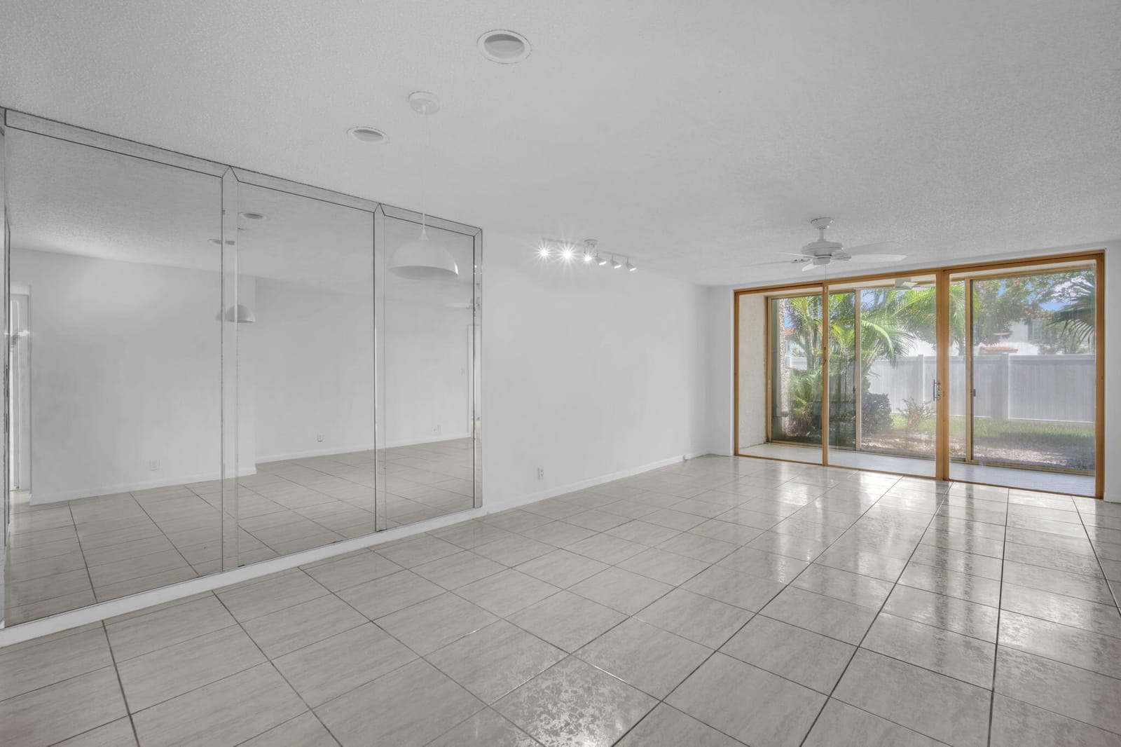 4090 Tivoli Court 107 — photo 5