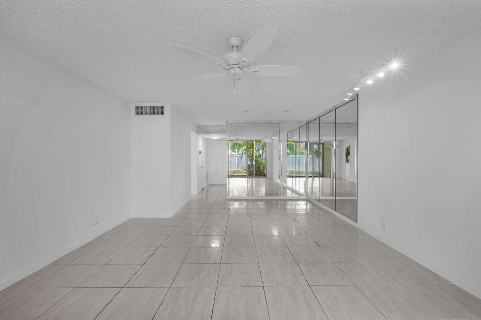 4090 Tivoli Court 107 — photo 10