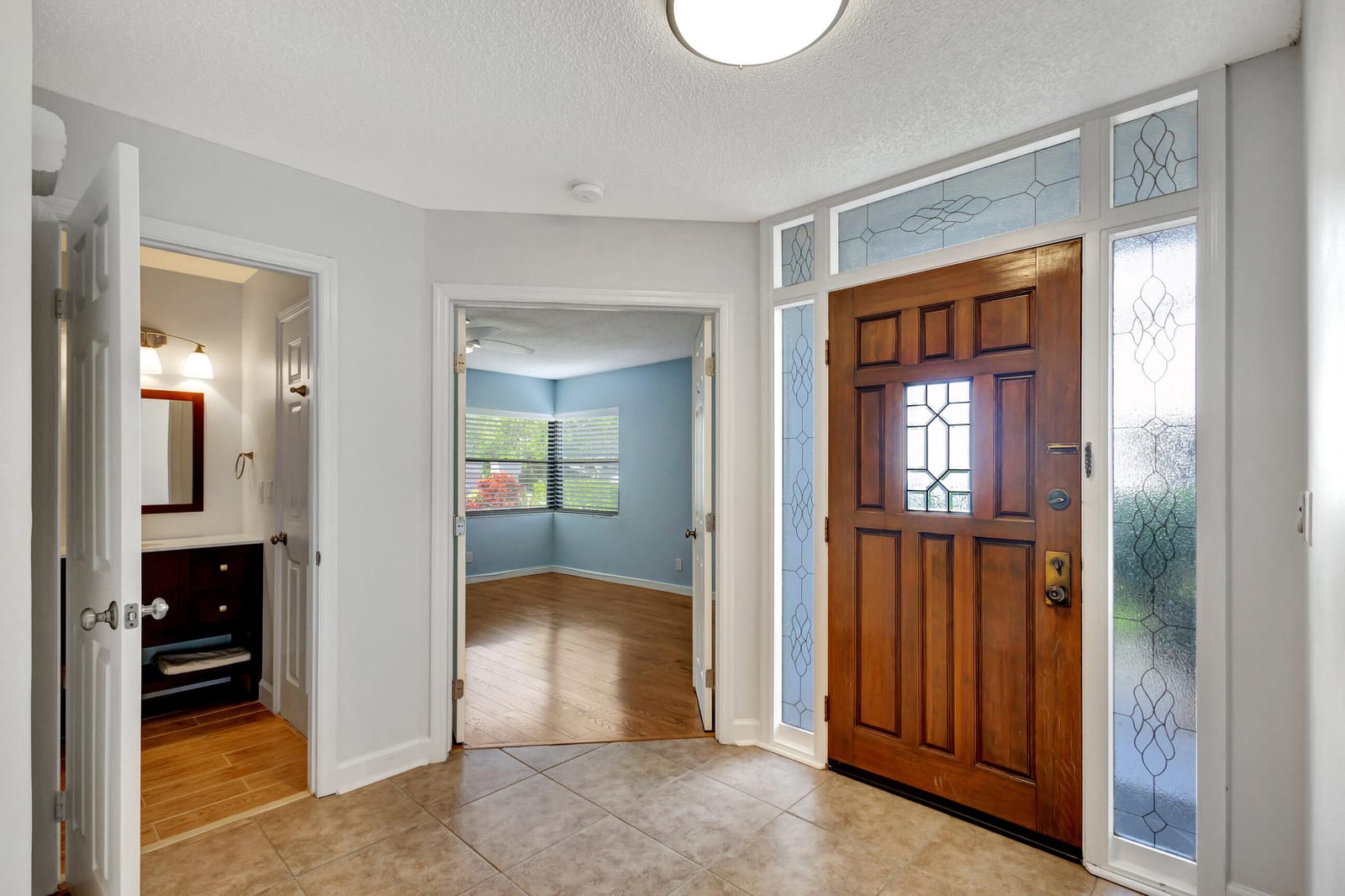 523 Prestwick Circle — photo 6