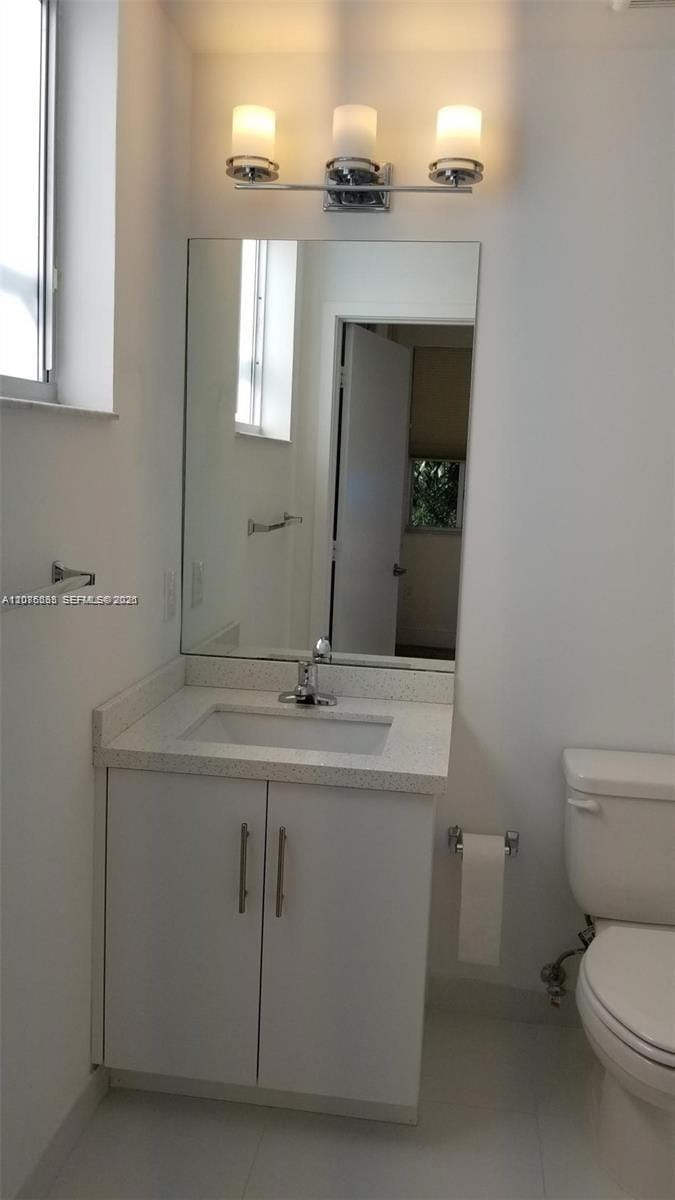 2651 NE 212th Terrace 207, Miami, FL 33180 photo 14