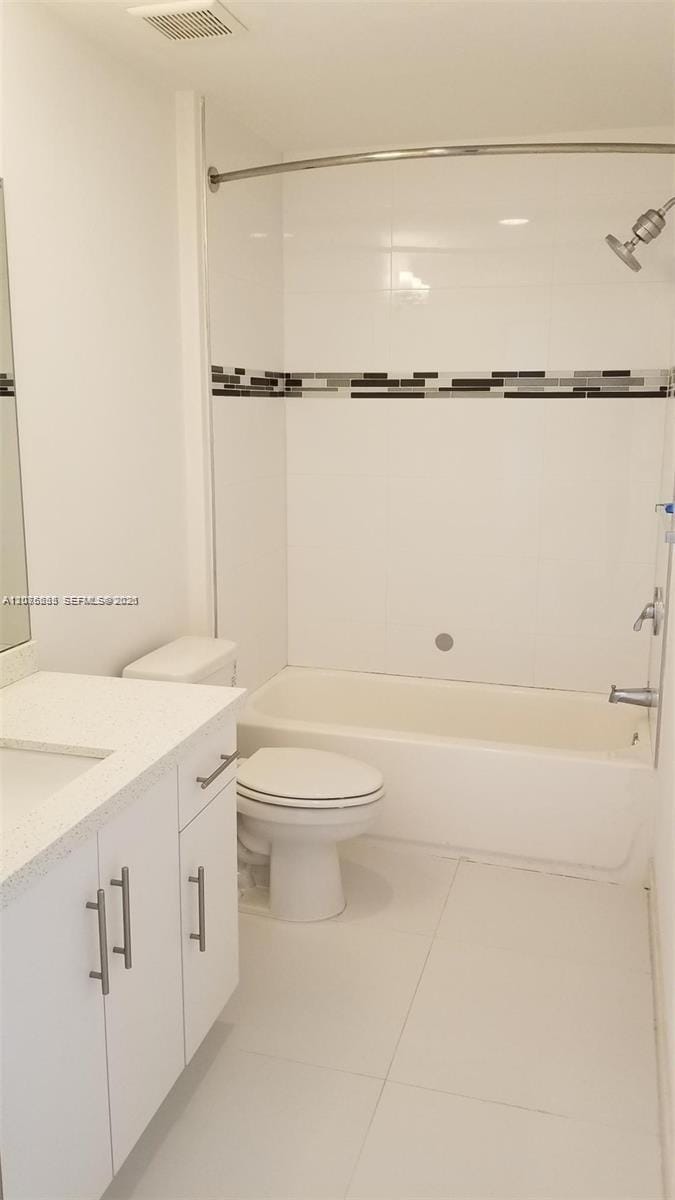 2651 NE 212th Terrace 207, Miami, FL 33180 photo 9