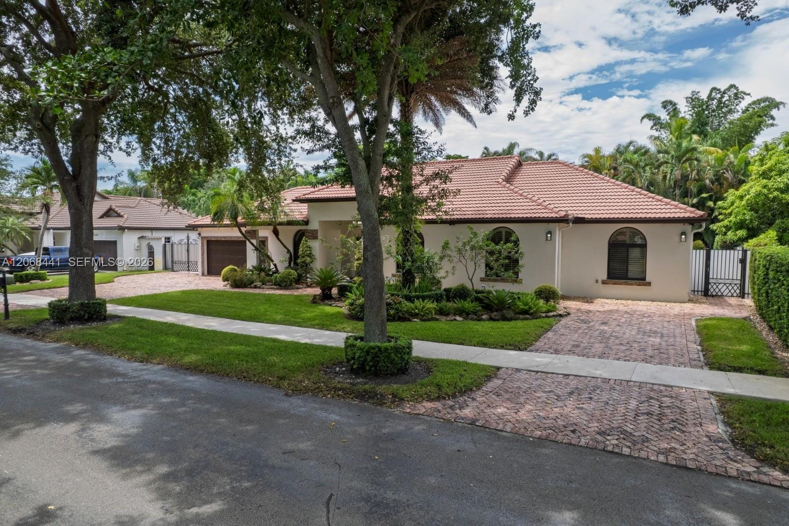 15600 NW 82nd Court, Miami Lakes, FL 33016 photo 26