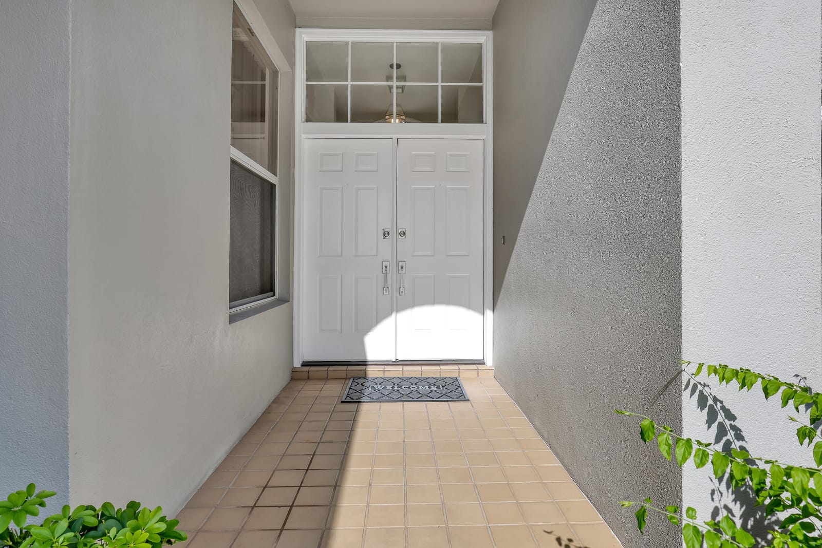 204 S HAMPTON Drive — photo 4