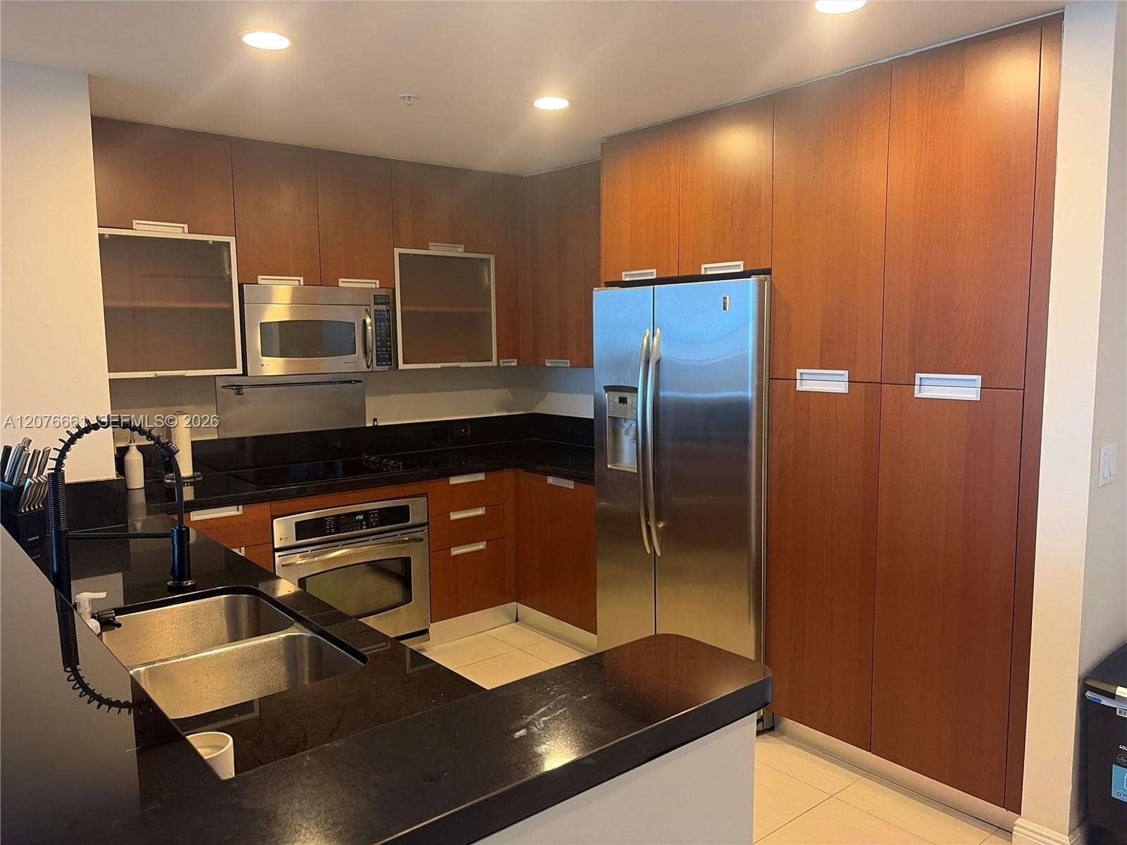 7901 Hispanola Avenue 807 — photo 3