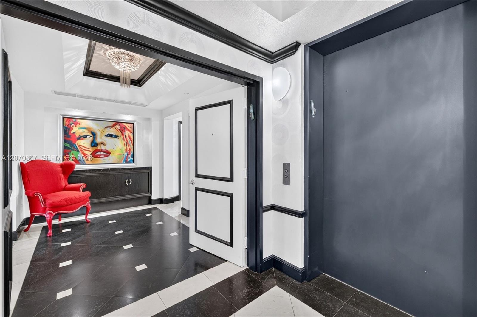 21050 Point Place 403 — photo 2