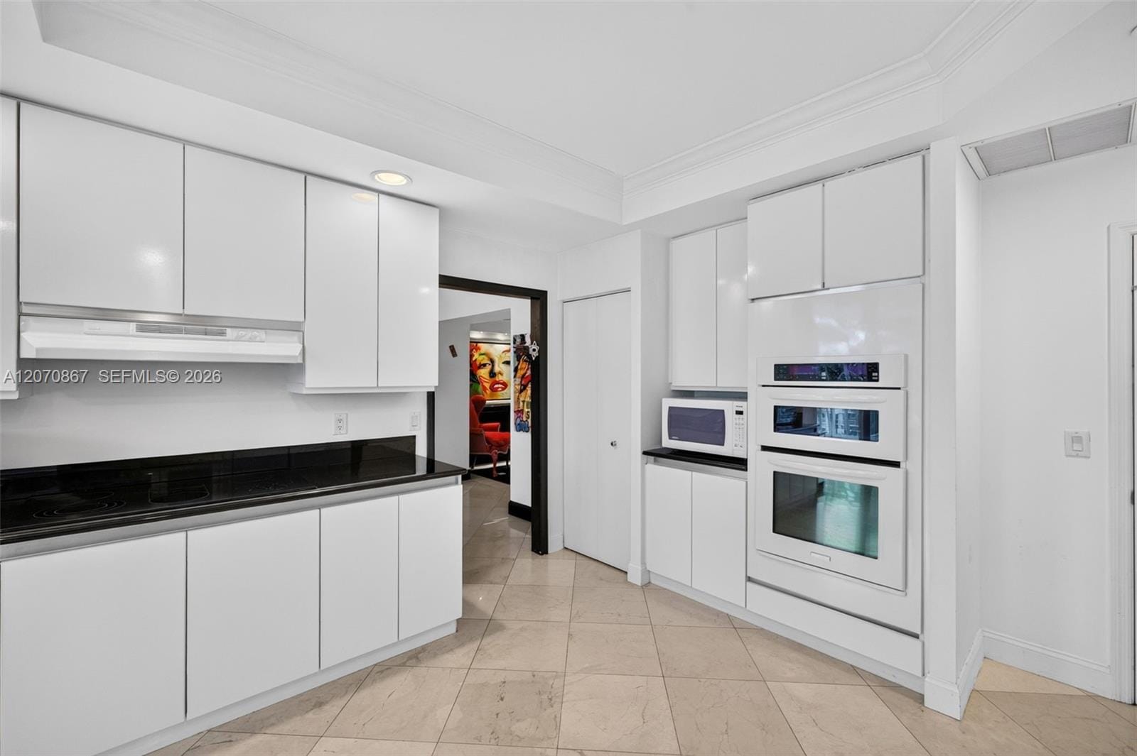 21050 Point Place 403, Aventura, FL 33180 photo 17
