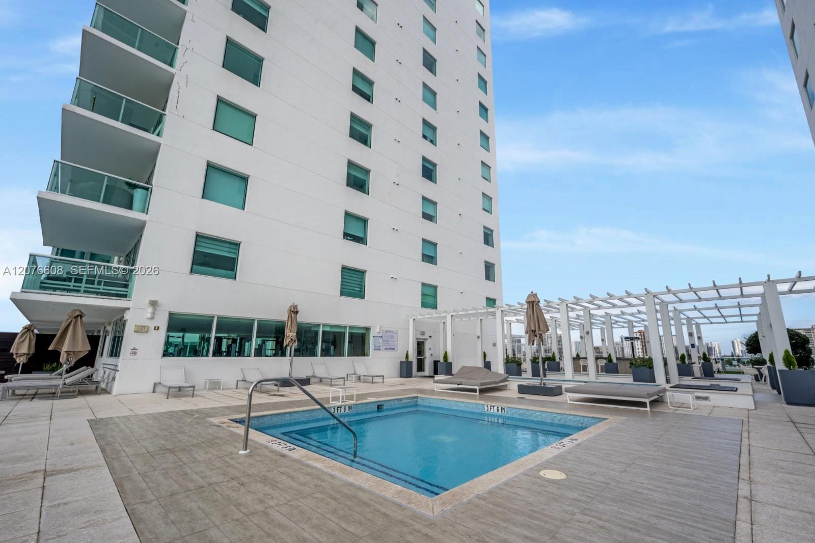 400 Sunny Isles Boulevard 908 — photo 6