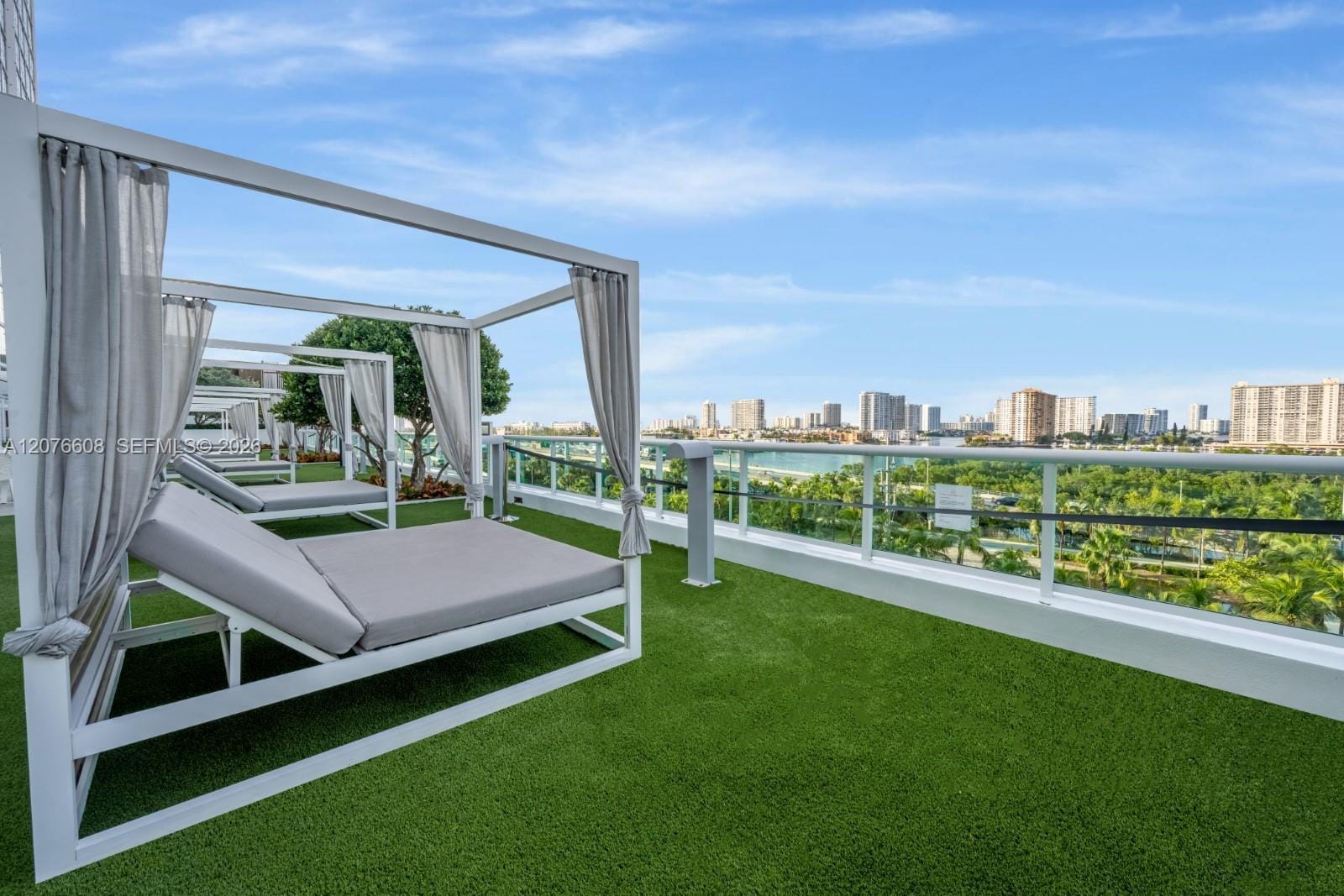 400 Sunny Isles Boulevard 908 — photo 8