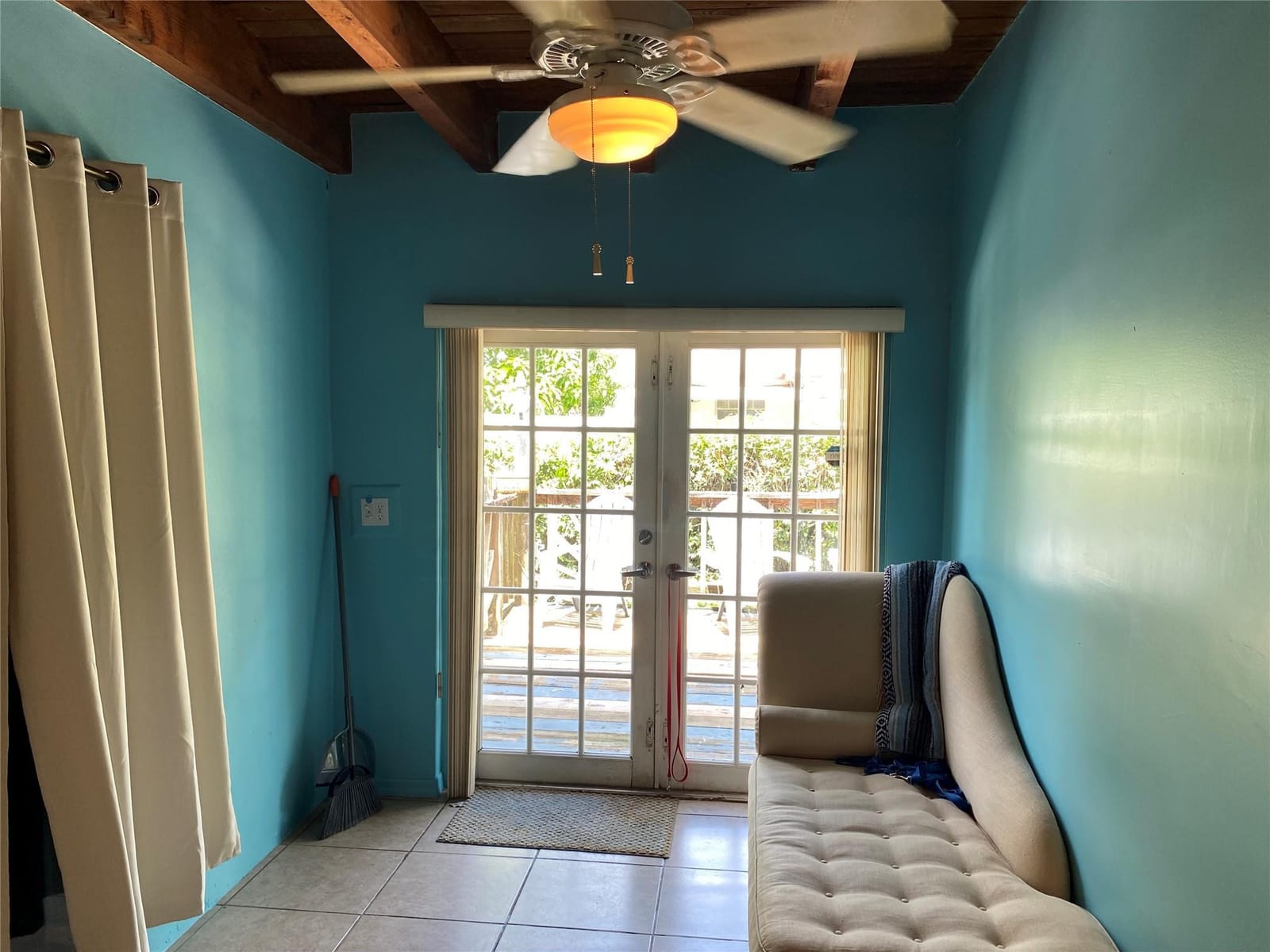6901 SW 6TH Street — photo 1