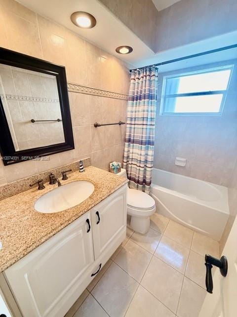 455 Paradise Isle Boulevard 109, Hallandale Beach, FL 33009 photo 20