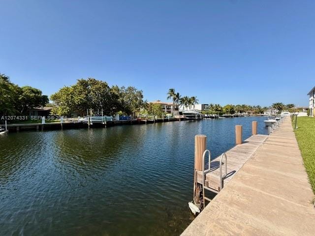 455 Paradise Isle Boulevard 109, Hallandale Beach, FL 33009