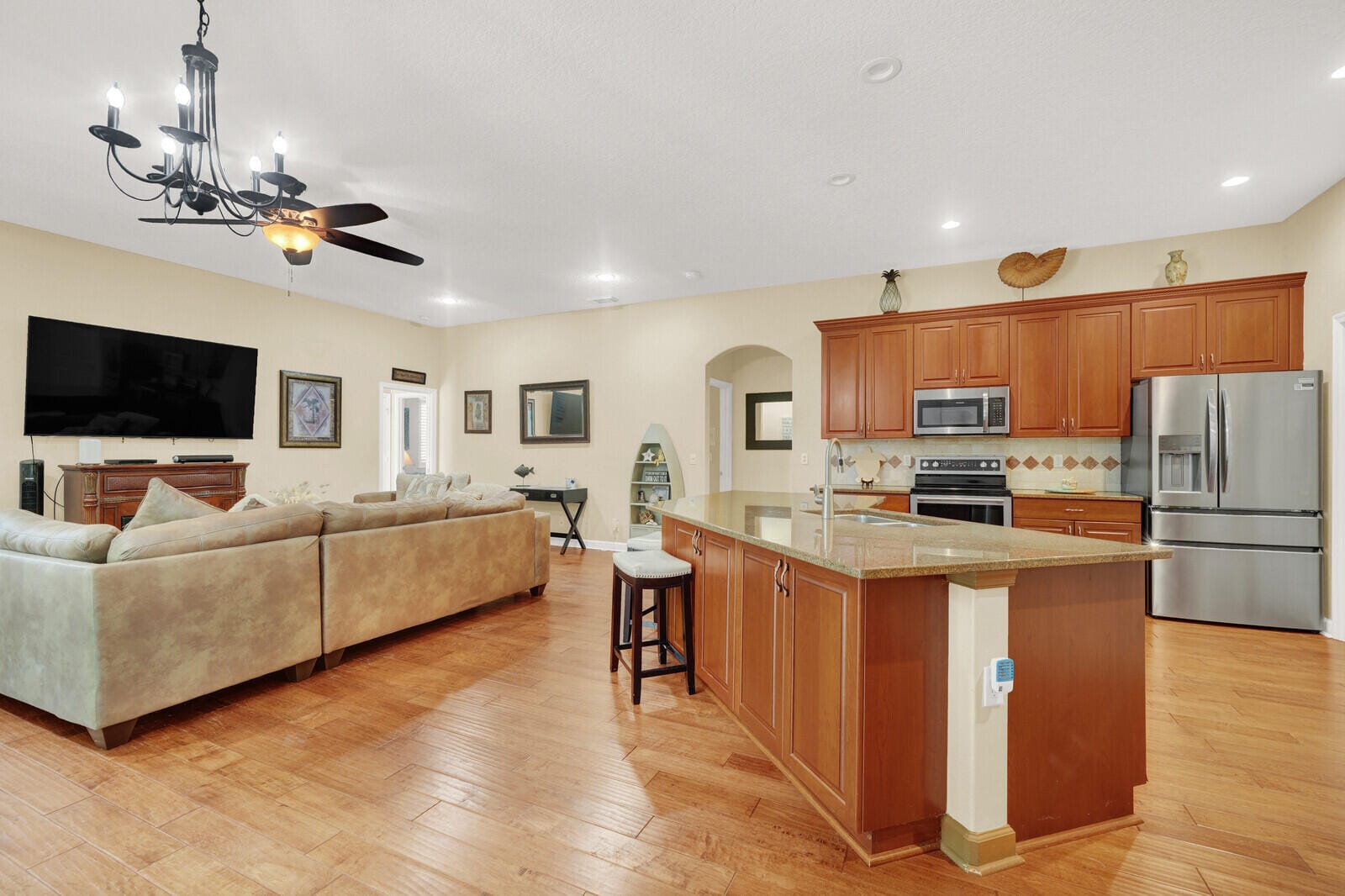 1870 NE VICTORIAN Lane, Jensen Beach, FL 34957 photo 13