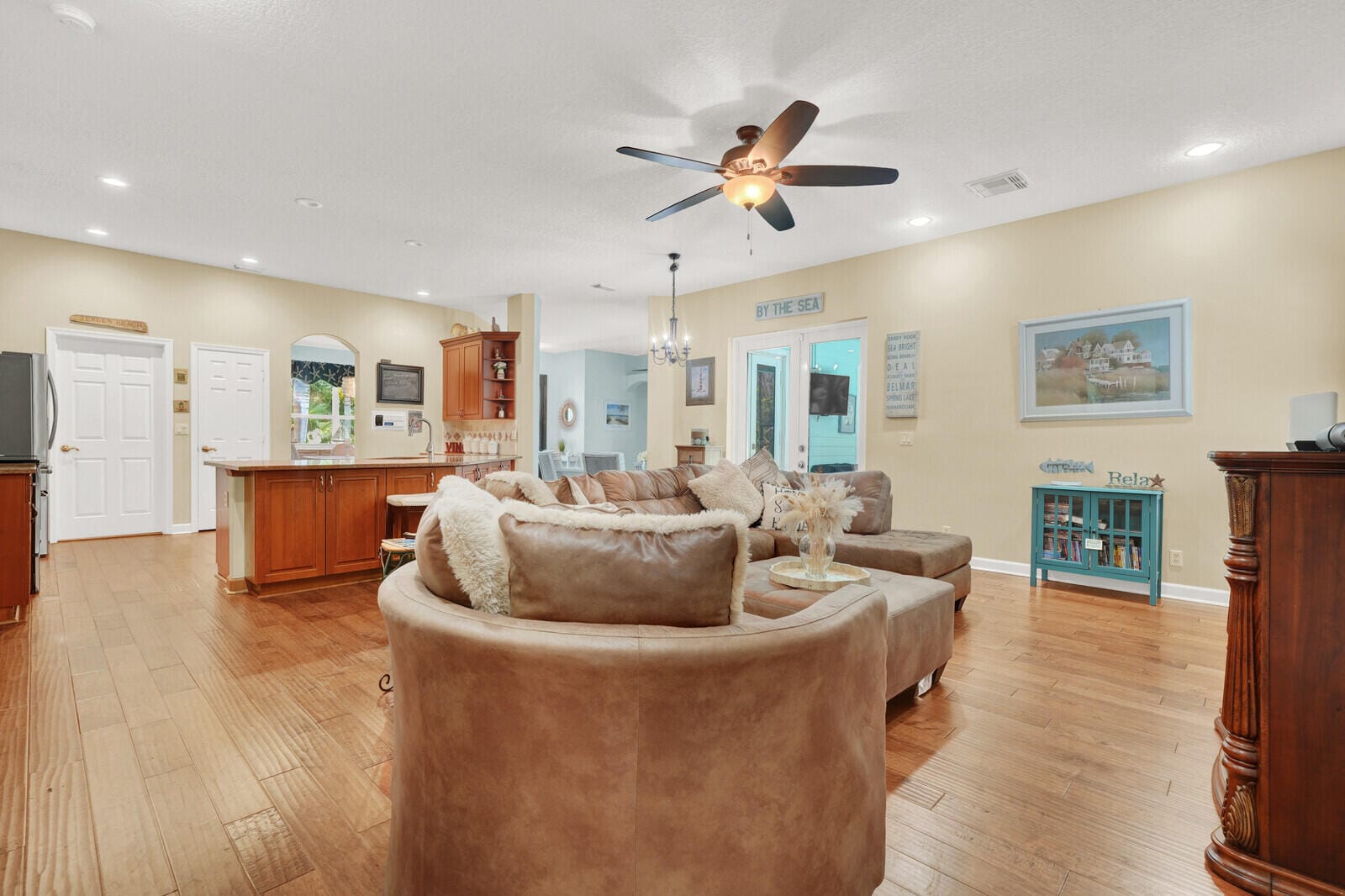 1870 NE VICTORIAN Lane, Jensen Beach, FL 34957 photo 16