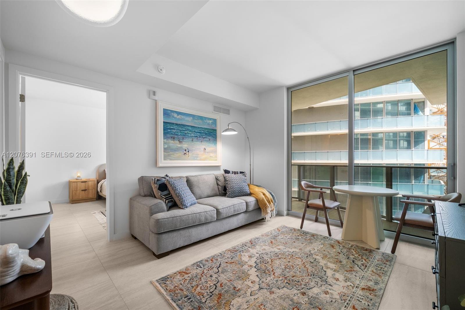 77 SE 5th Street 2805, Miami, FL 33131 photo 4