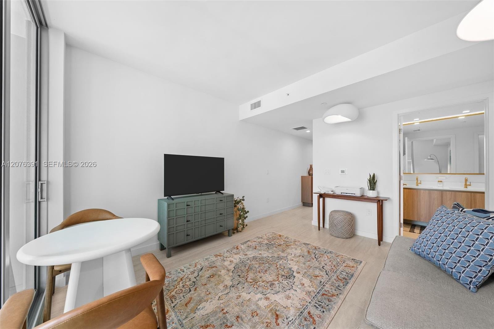 77 SE 5th Street 2805, Miami, FL 33131 photo 5