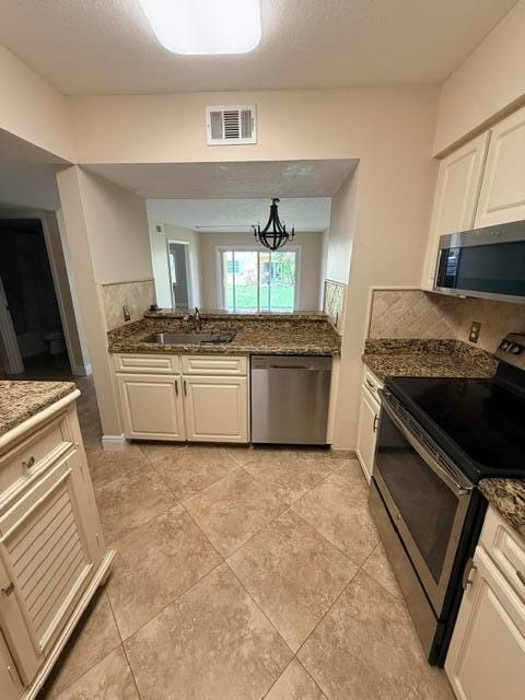 1035 LAKE SHORE Drive 103 — photo 4