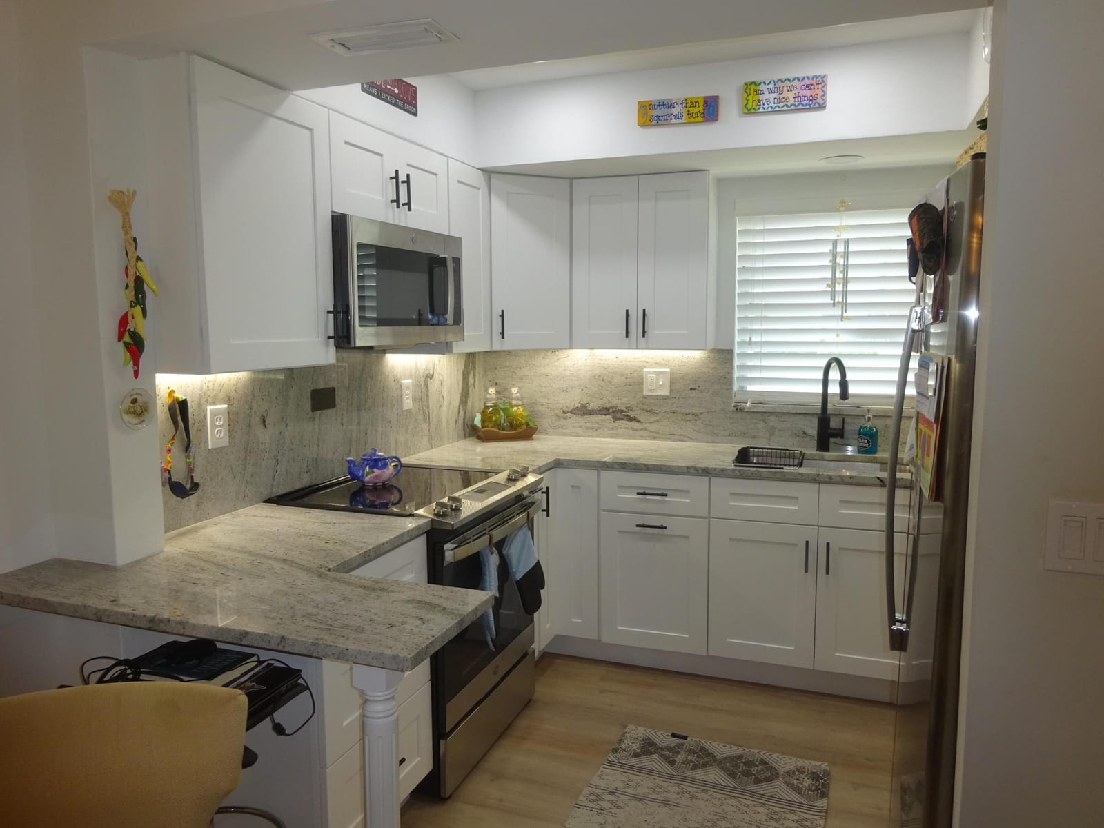 2864 CROSLEY Drive E A — photo 2