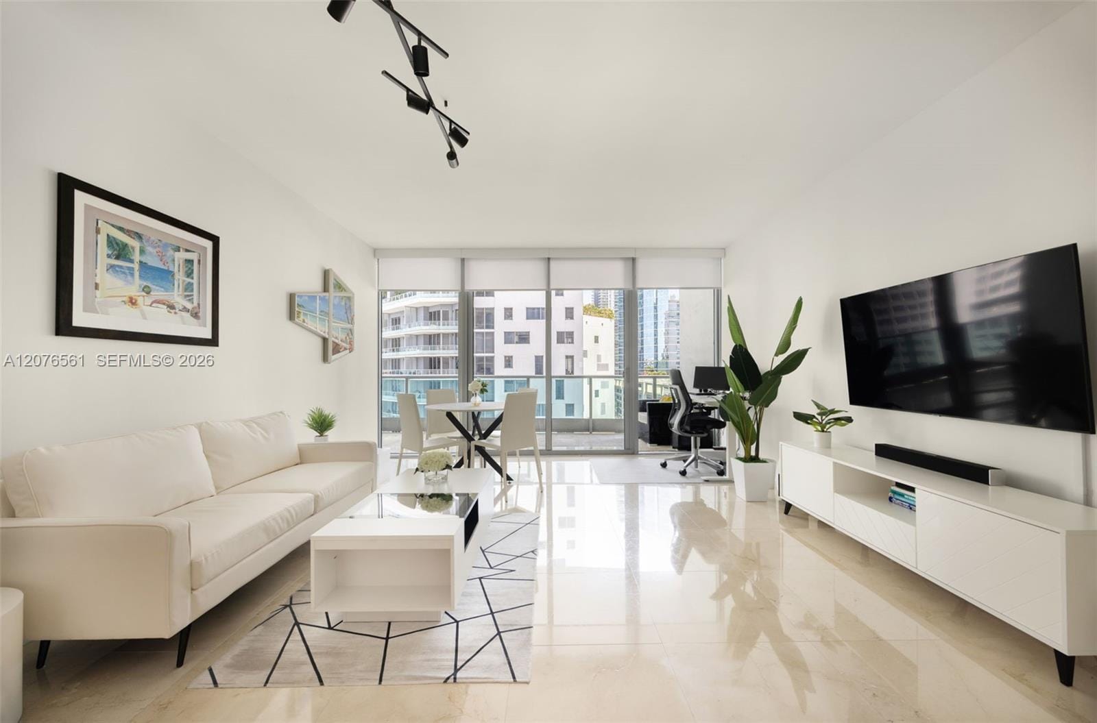 1331 Brickell Bay Drive 904 — photo 3