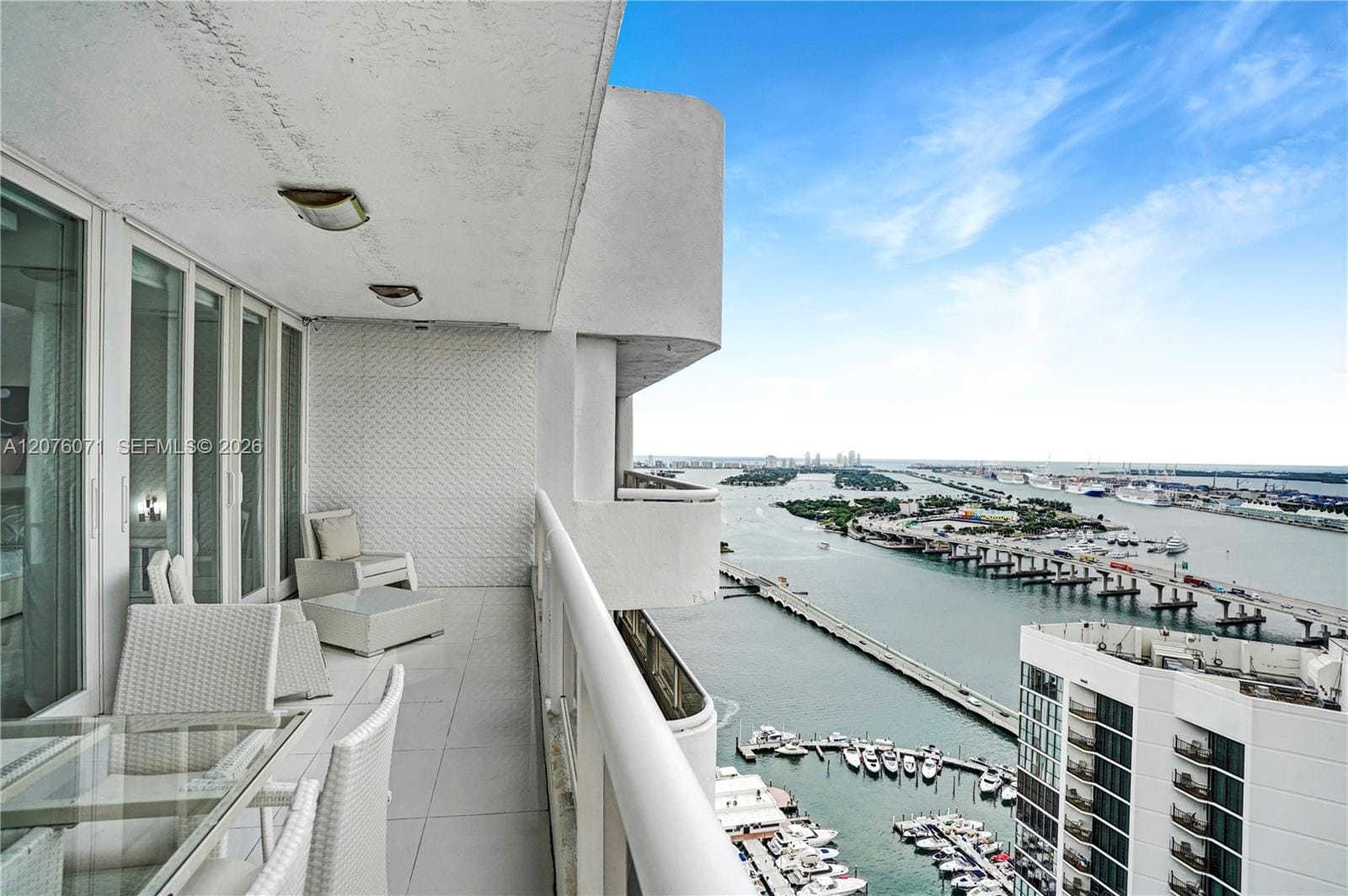 1717 N Bayshore Drive A-4242 — photo 5