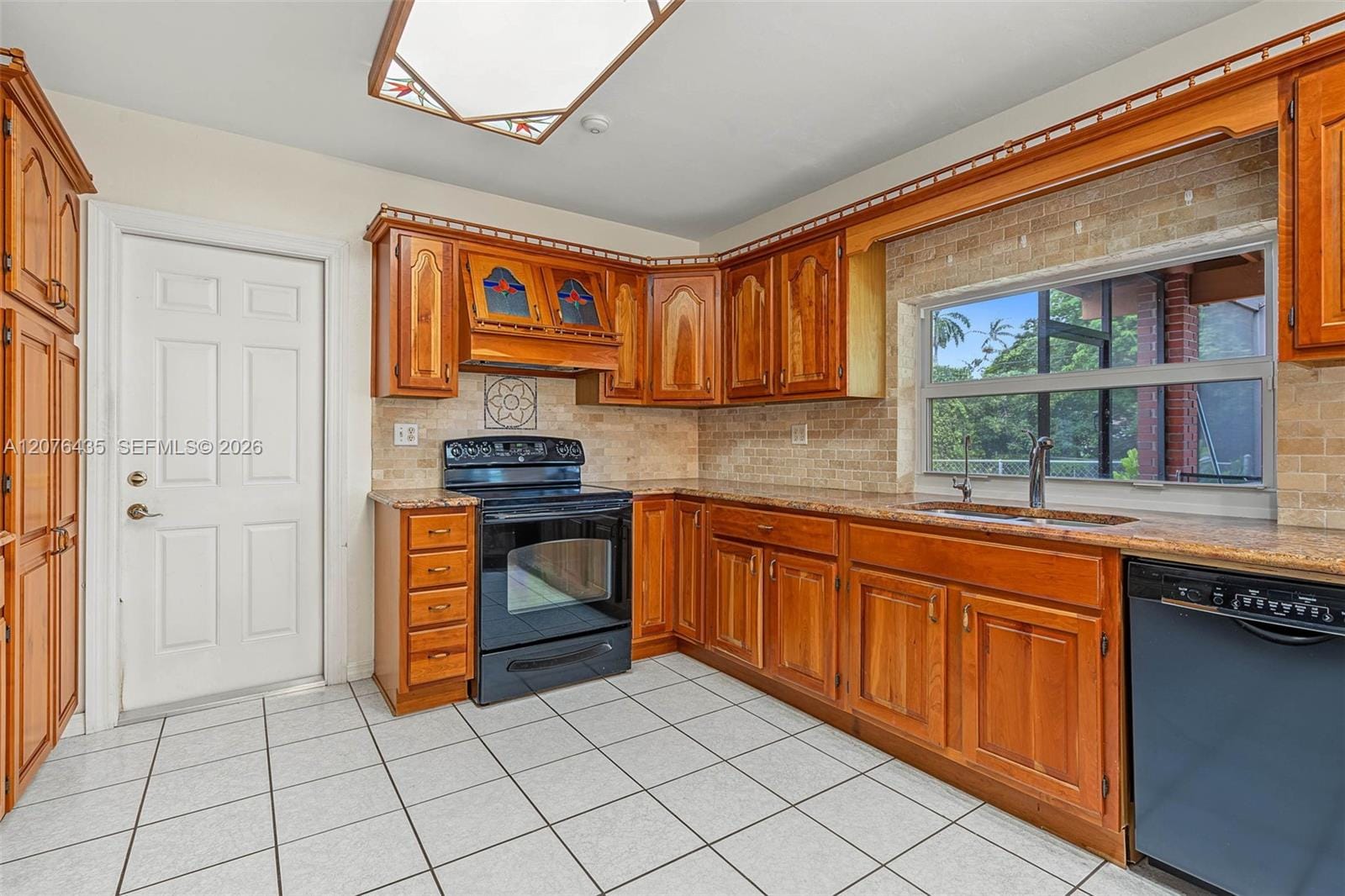 17721 SW 93rd Avenue — photo 11