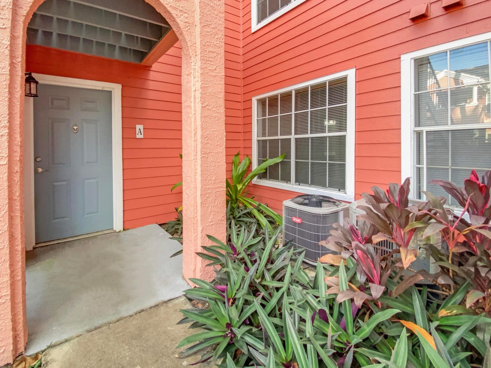 1335 CRYSTAL Way A — photo 3