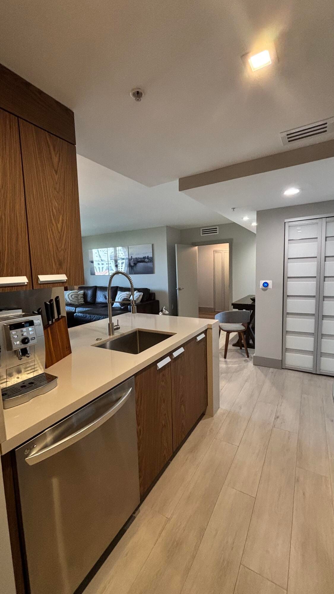2650 SW 37th Avenue 803, Miami, FL 33133 photo 9