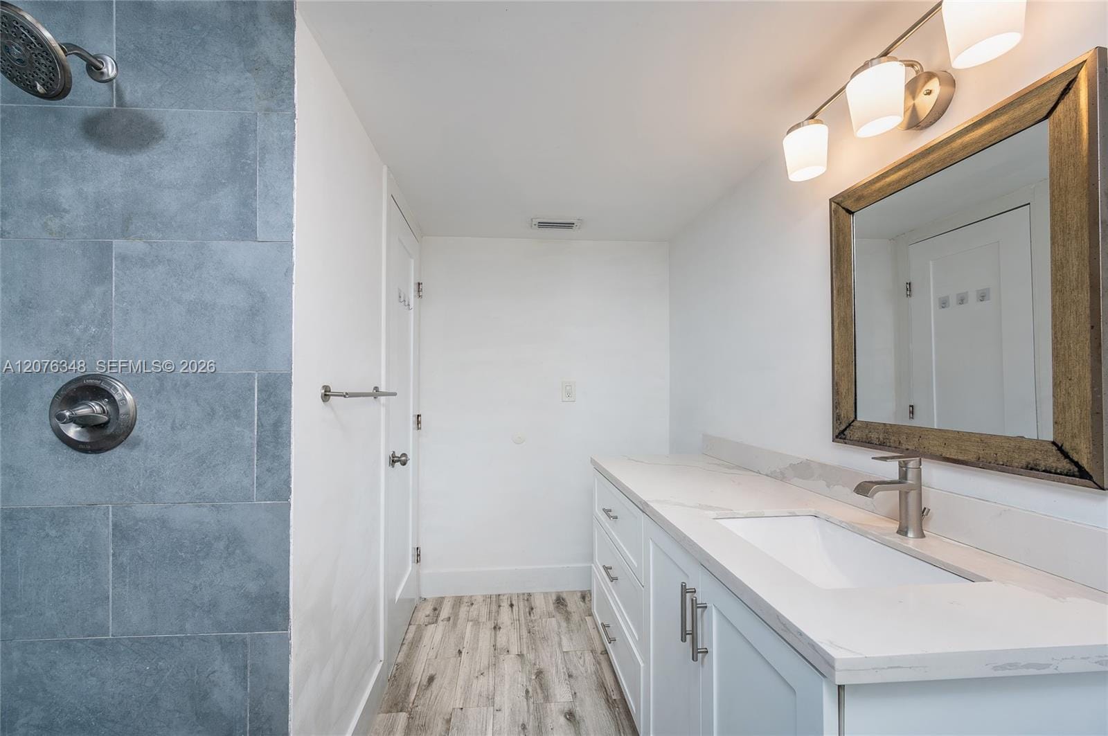 1690 NE 191st Street 115-1, Miami, FL 33179 photo 5