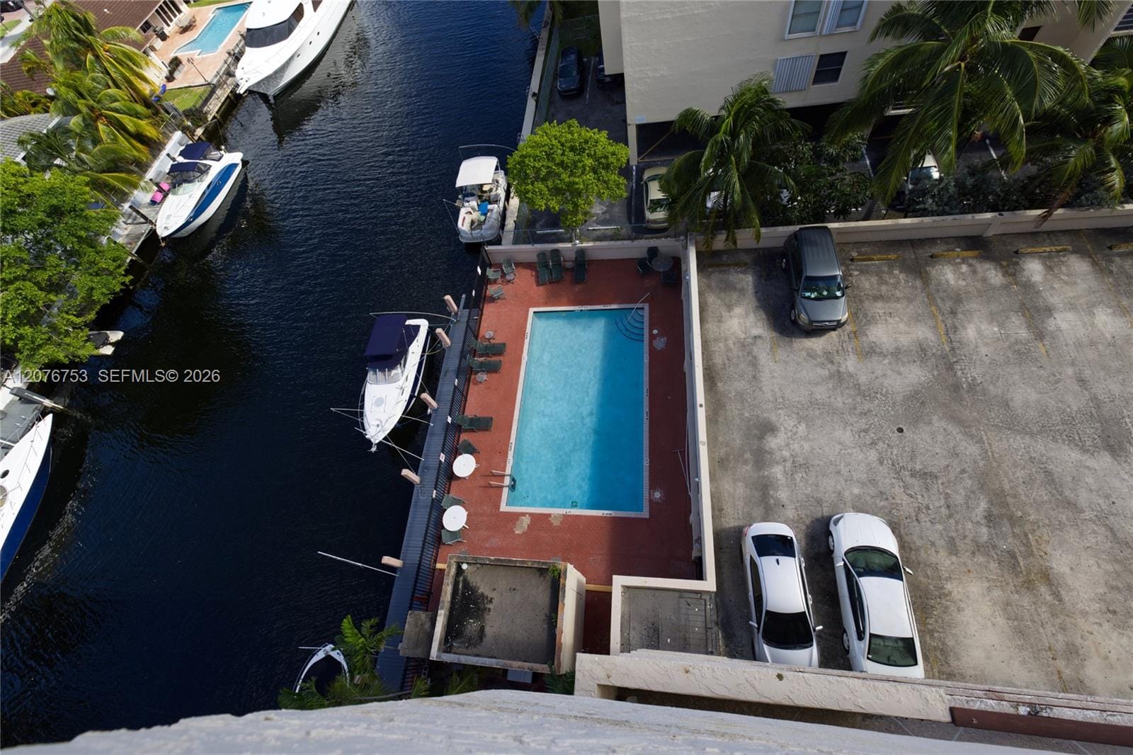 2903 N Miami Beach Boulevard 806 — photo 2