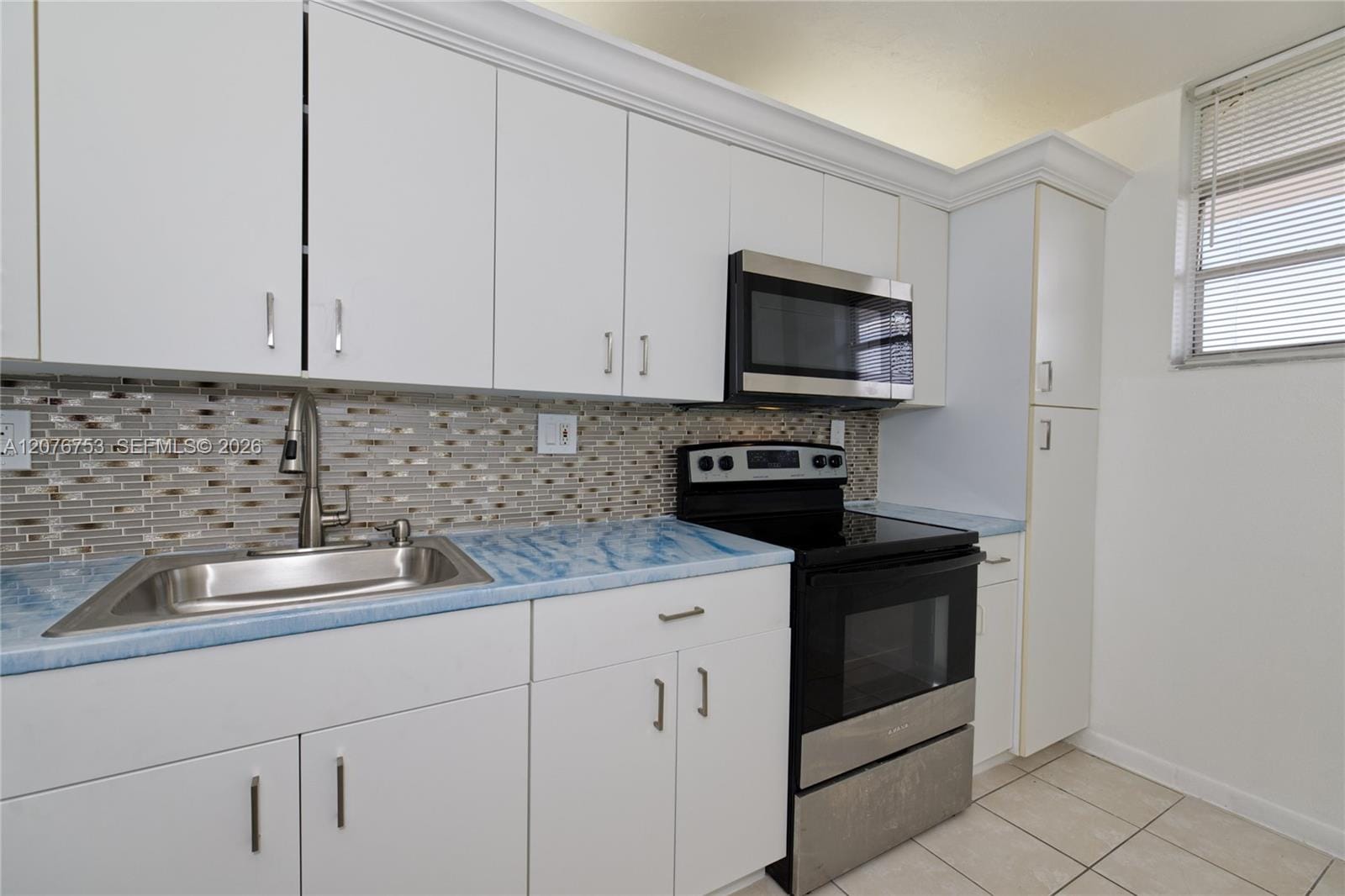 2903 N Miami Beach Boulevard 806 — photo 7
