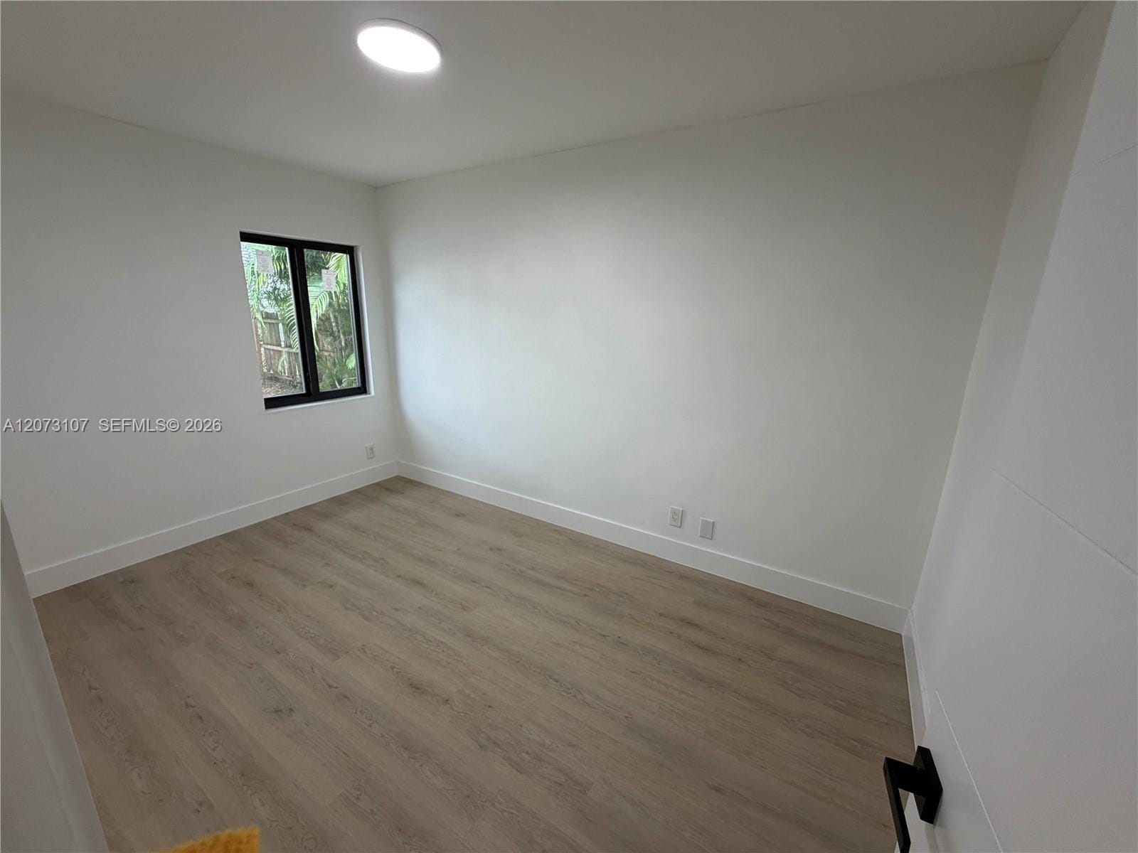 1621 SW 11th Court — photo 7