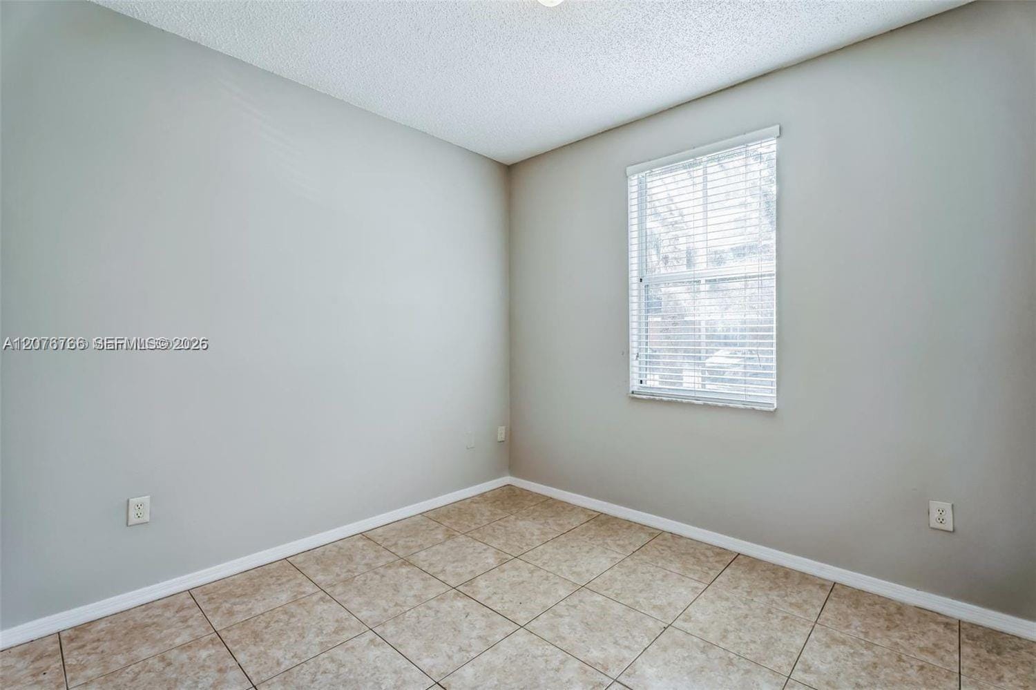 4240 NE 9th Street, Homestead, FL 33033