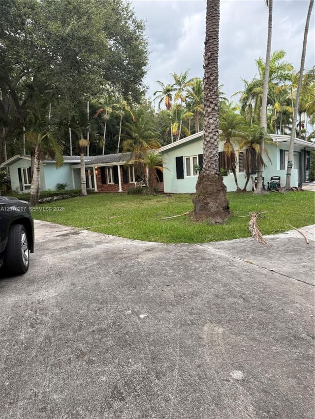 12121 SW 60th Court, Pinecrest, FL 33156