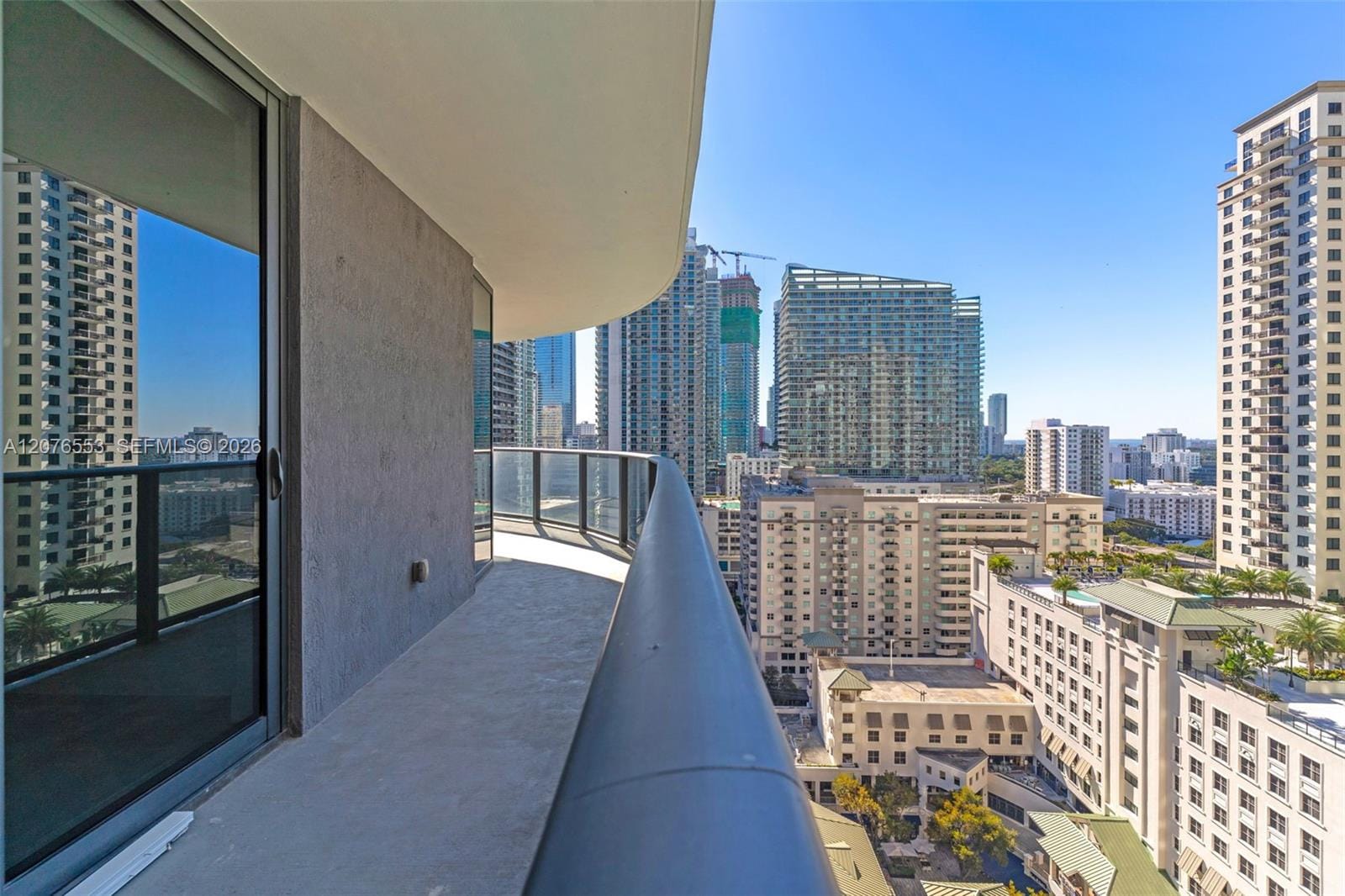 45 SW 9th Street 1706, Miami, FL 33130 photo 13