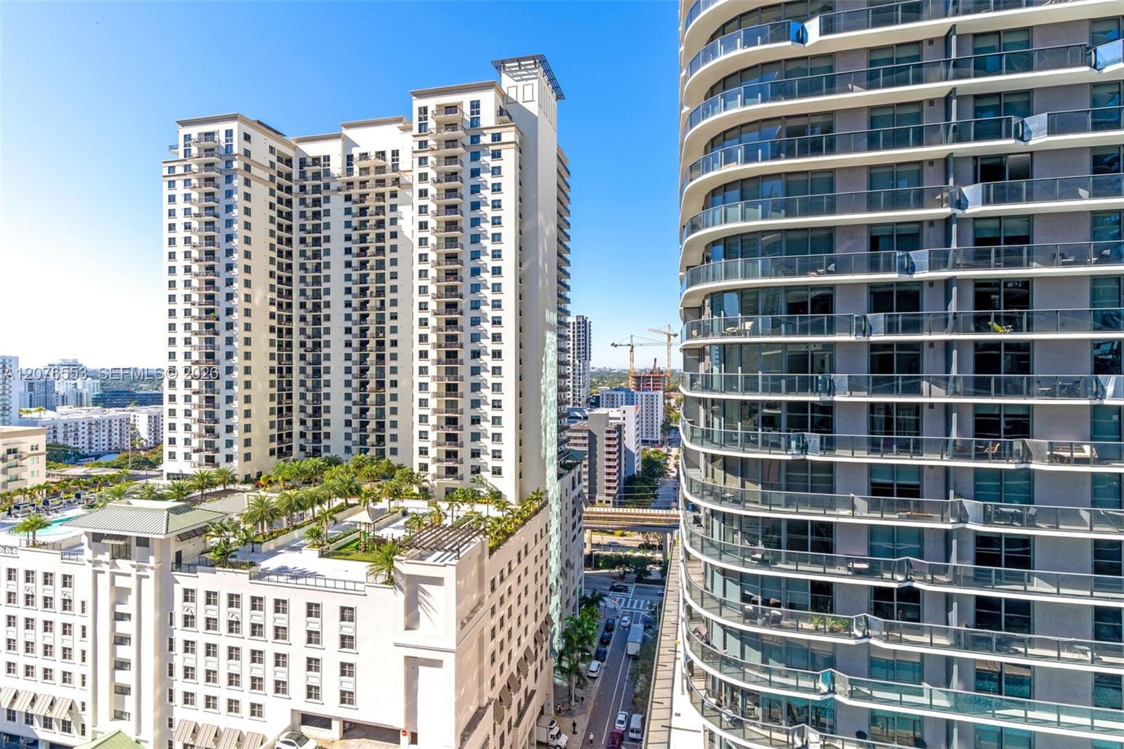 45 SW 9th Street 1706, Miami, FL 33130 photo 17