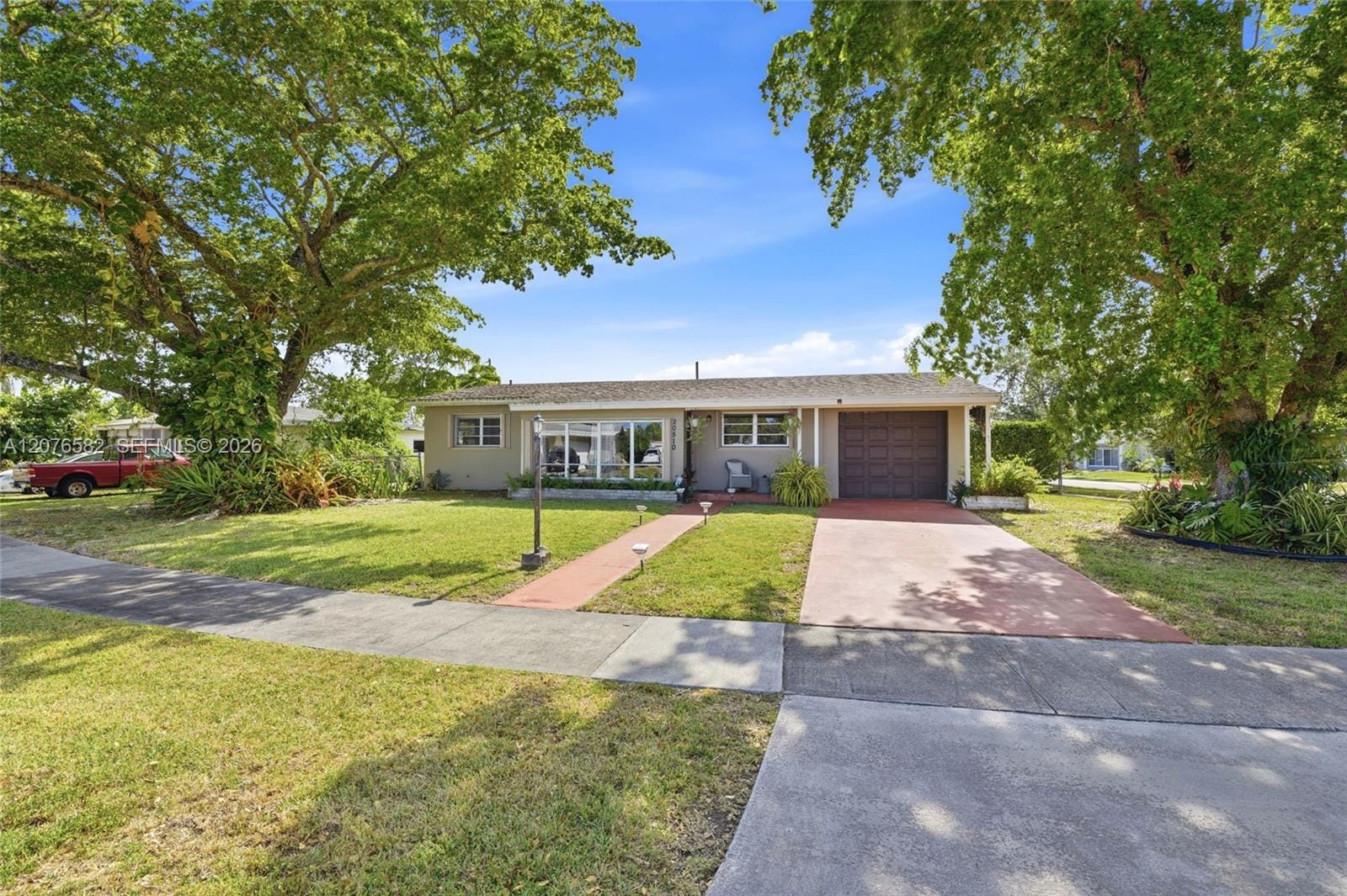20510 Jacaranda Road — photo 3