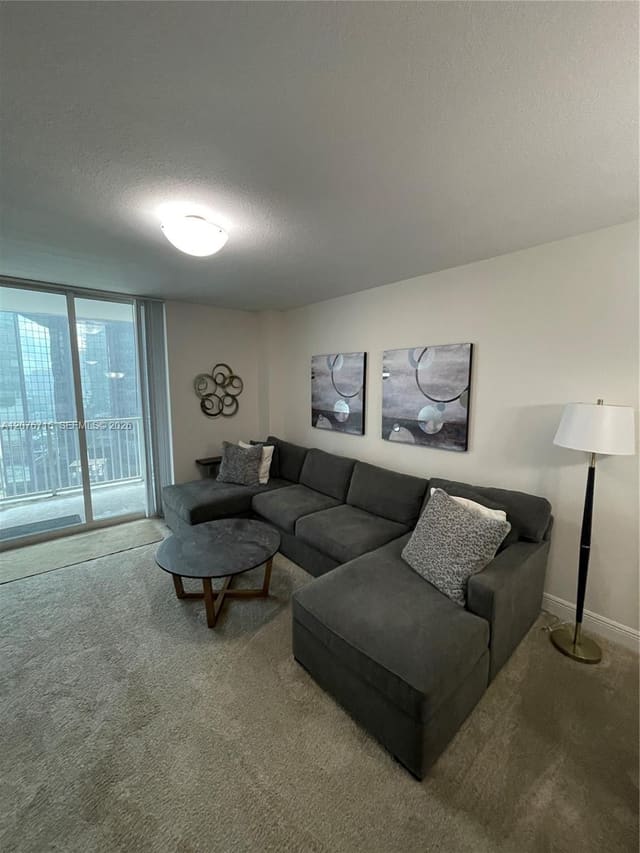 1250 S Miami Avenue 1410, Miami, FL 33130