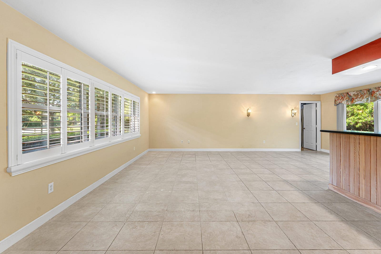 8645 Square Lake Drive — photo 5