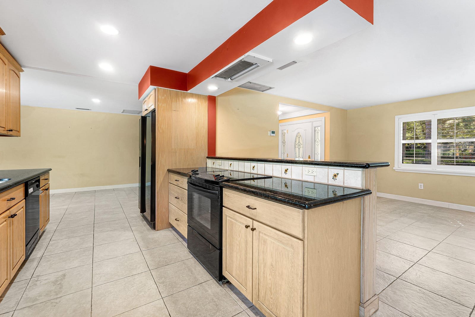 8645 Square Lake Drive — photo 10