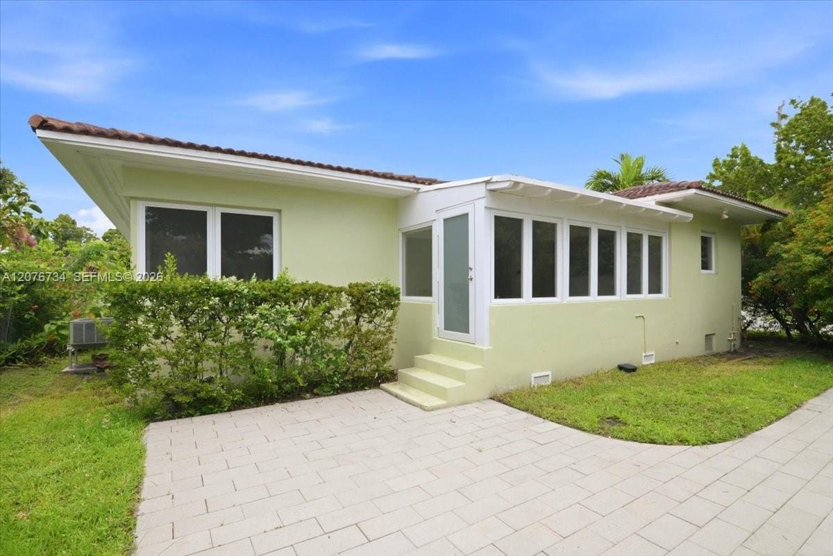 8975 Froude Avenue, Surfside, FL 33154 photo 30