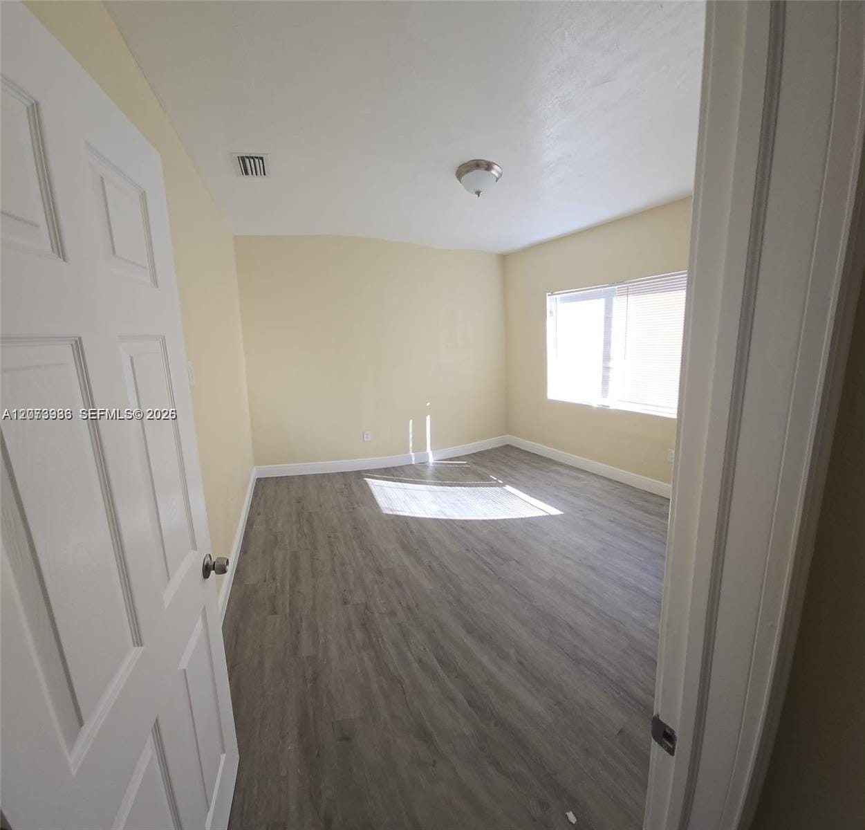 1259 NW 34th Avenue — photo 7
