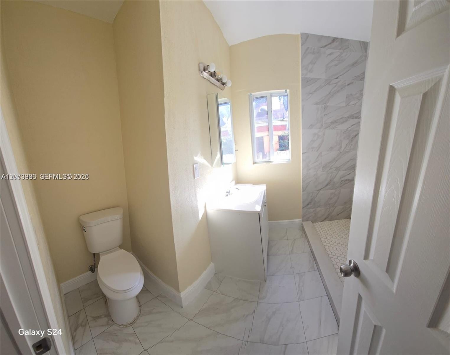 1259 NW 34th Avenue — photo 10