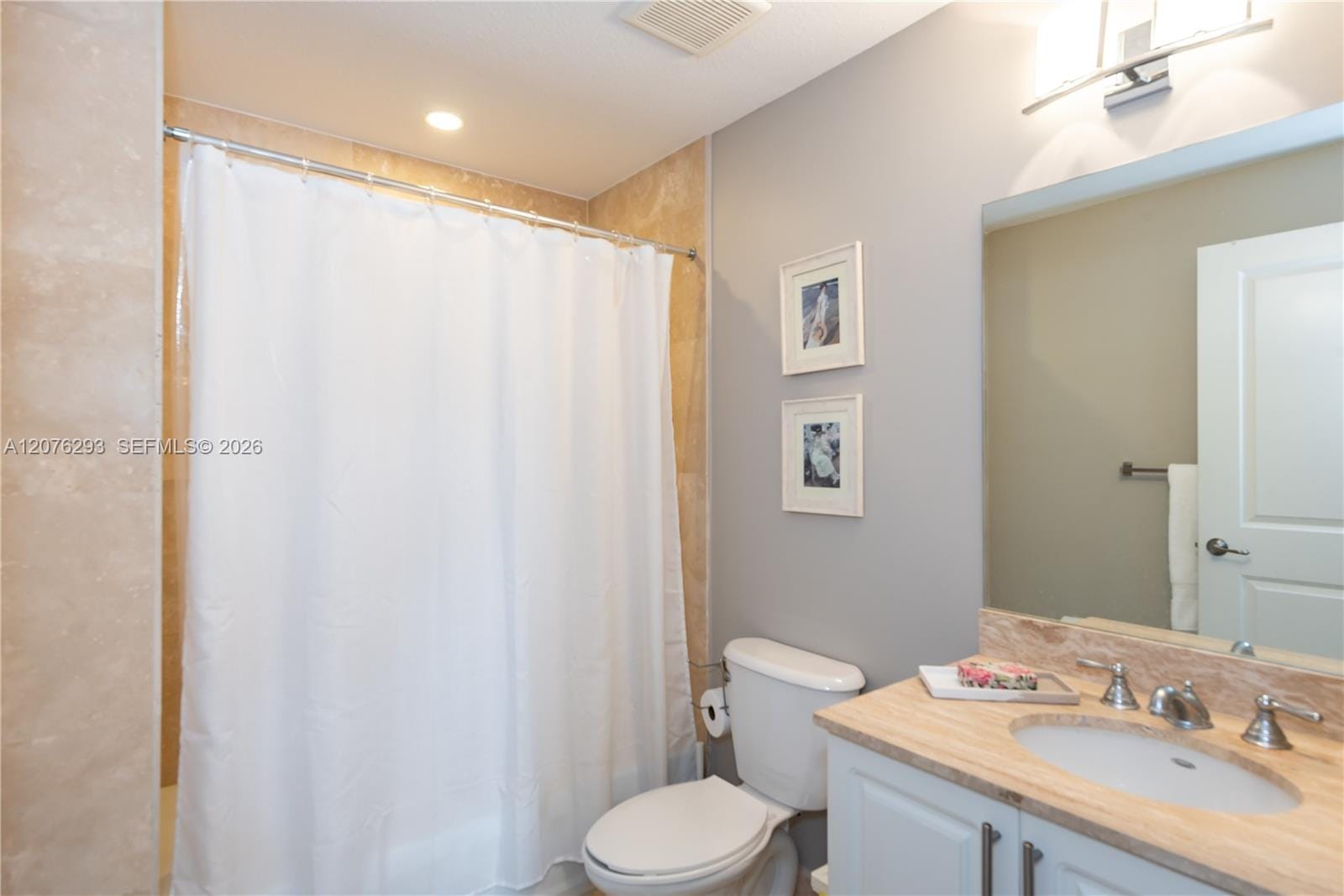 1650 Galiano Street 408 — photo 12