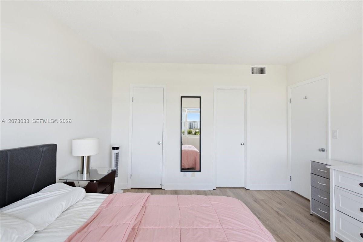 3250 NE 28th Street 806 — photo 9