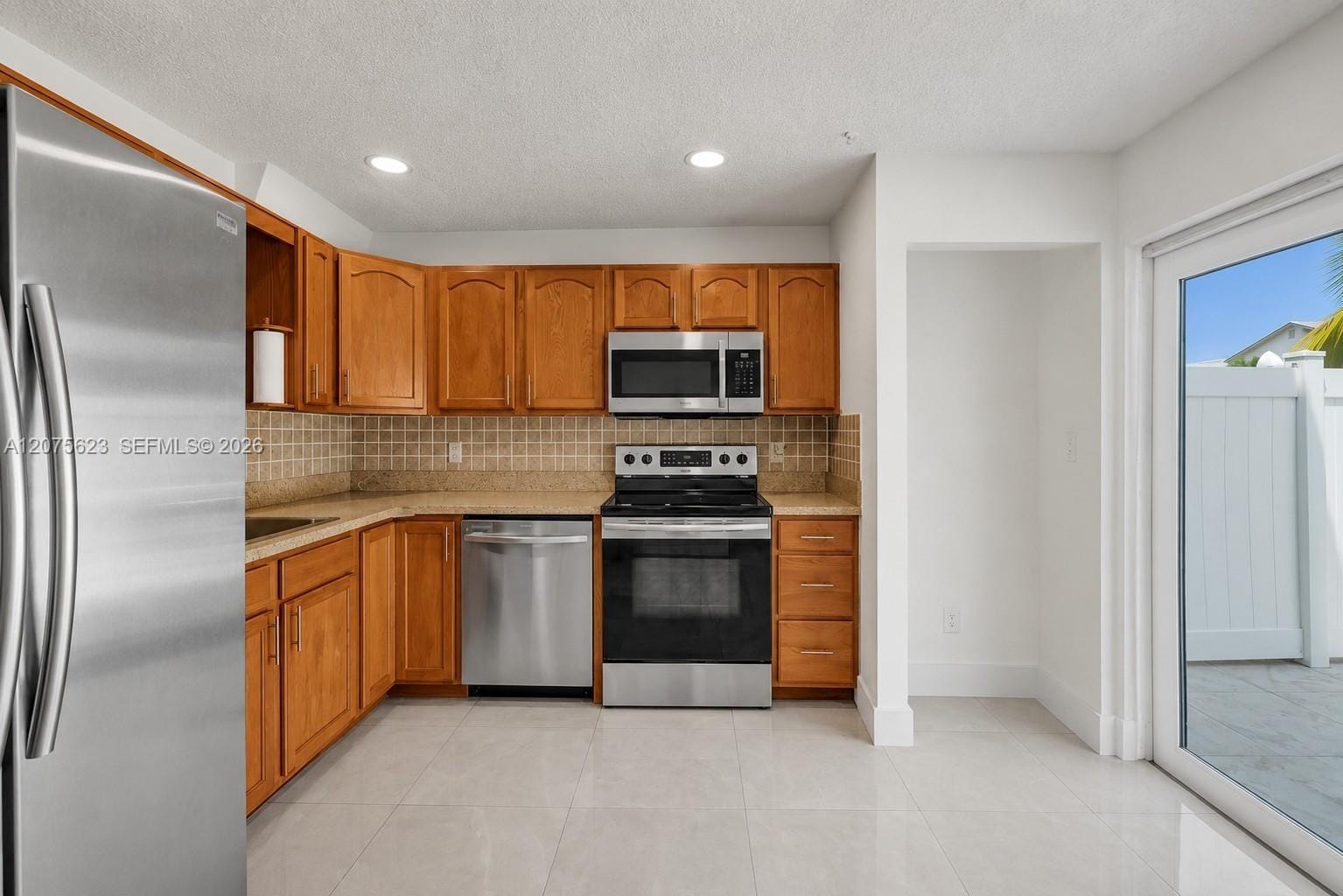 3000 NW 5th Terrace 112, Pompano Beach, FL 33064 photo 17