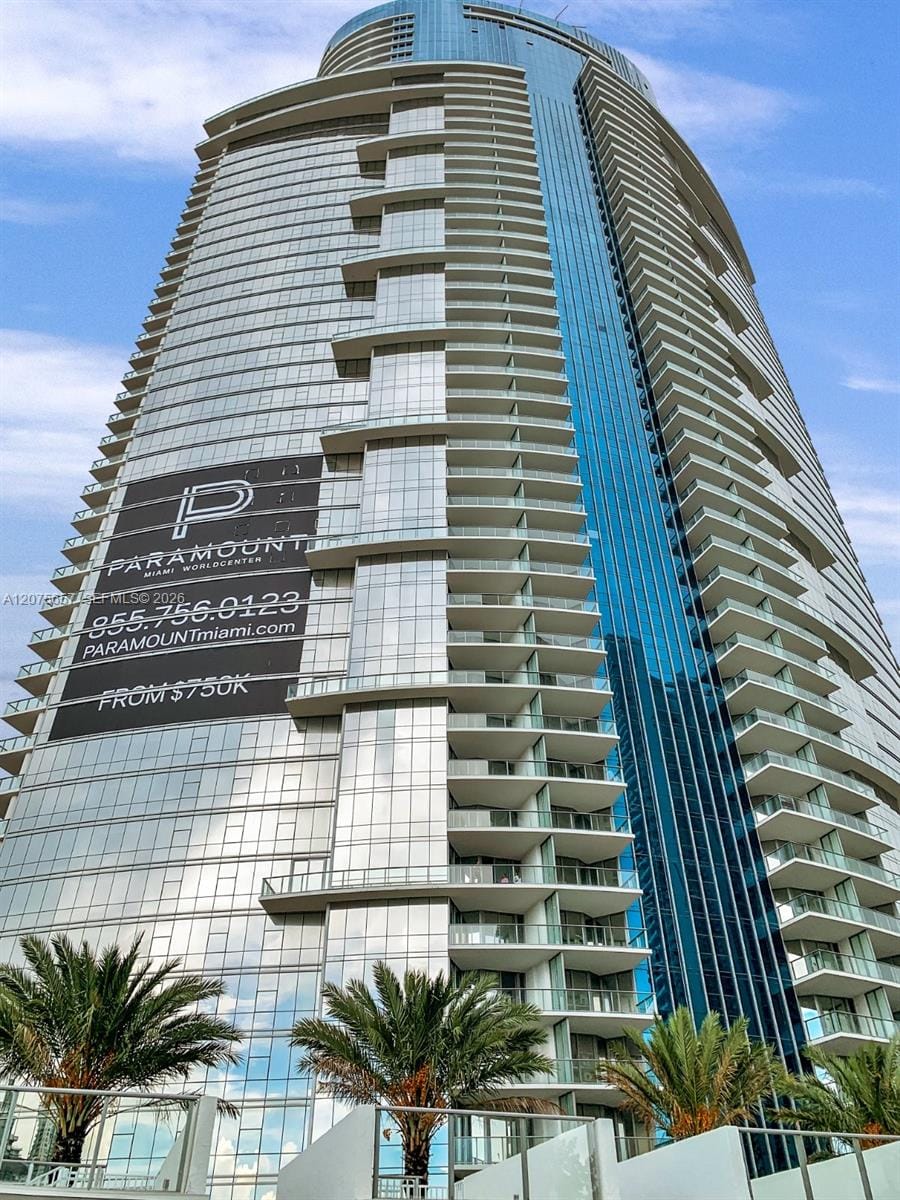851 NE 1st Avenue 2107, Miami, FL 33132
