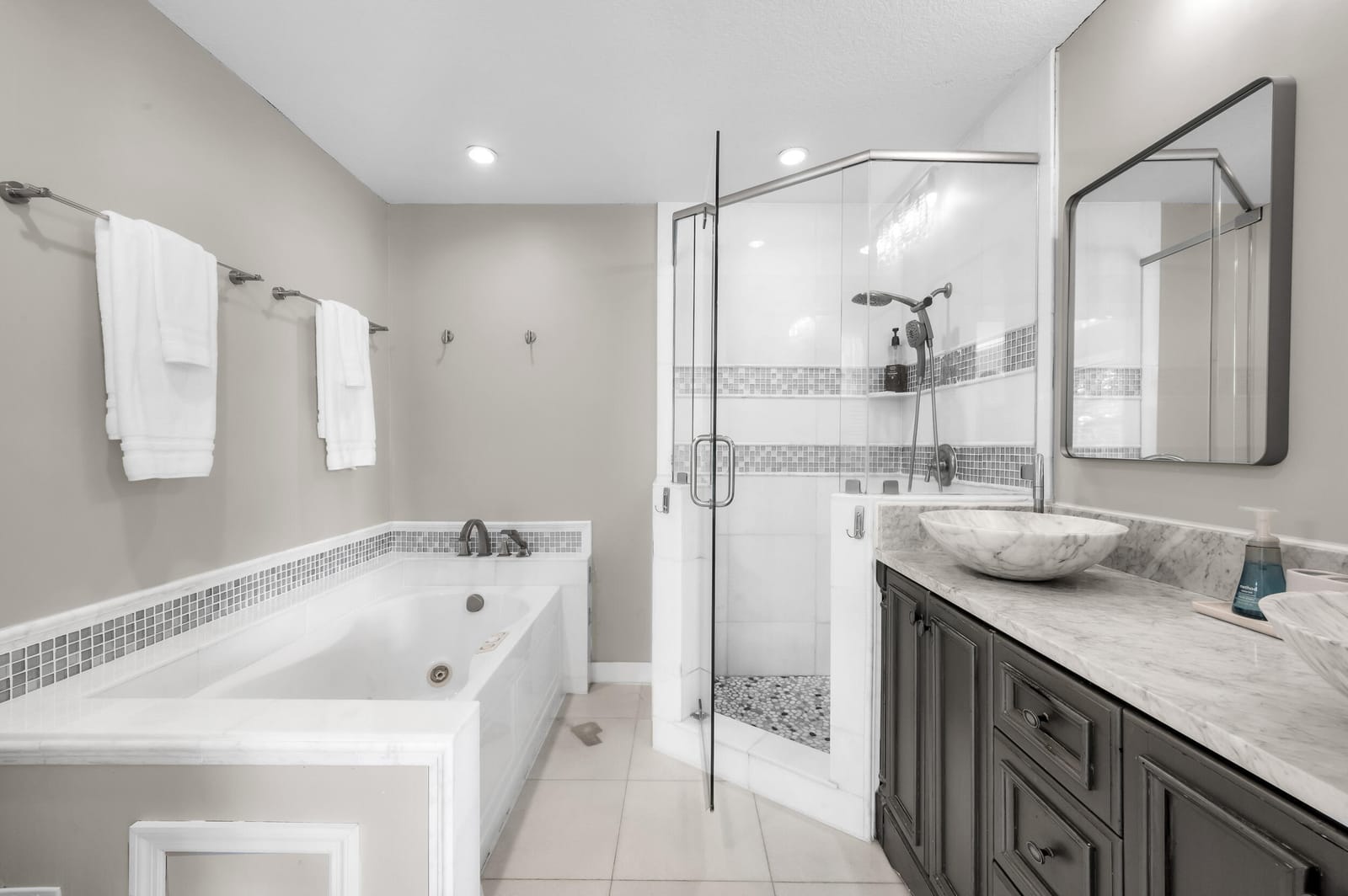 3250 Lakeview Boulevard — photo 3