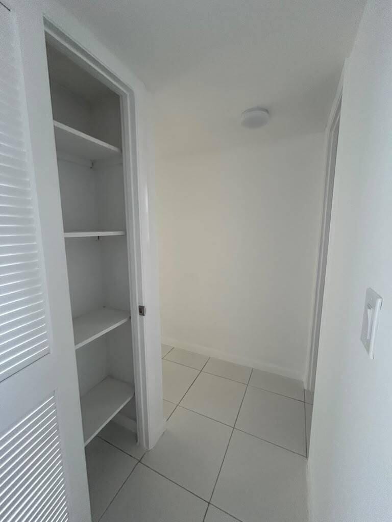 2881 N Pine Island Road 208 — photo 12